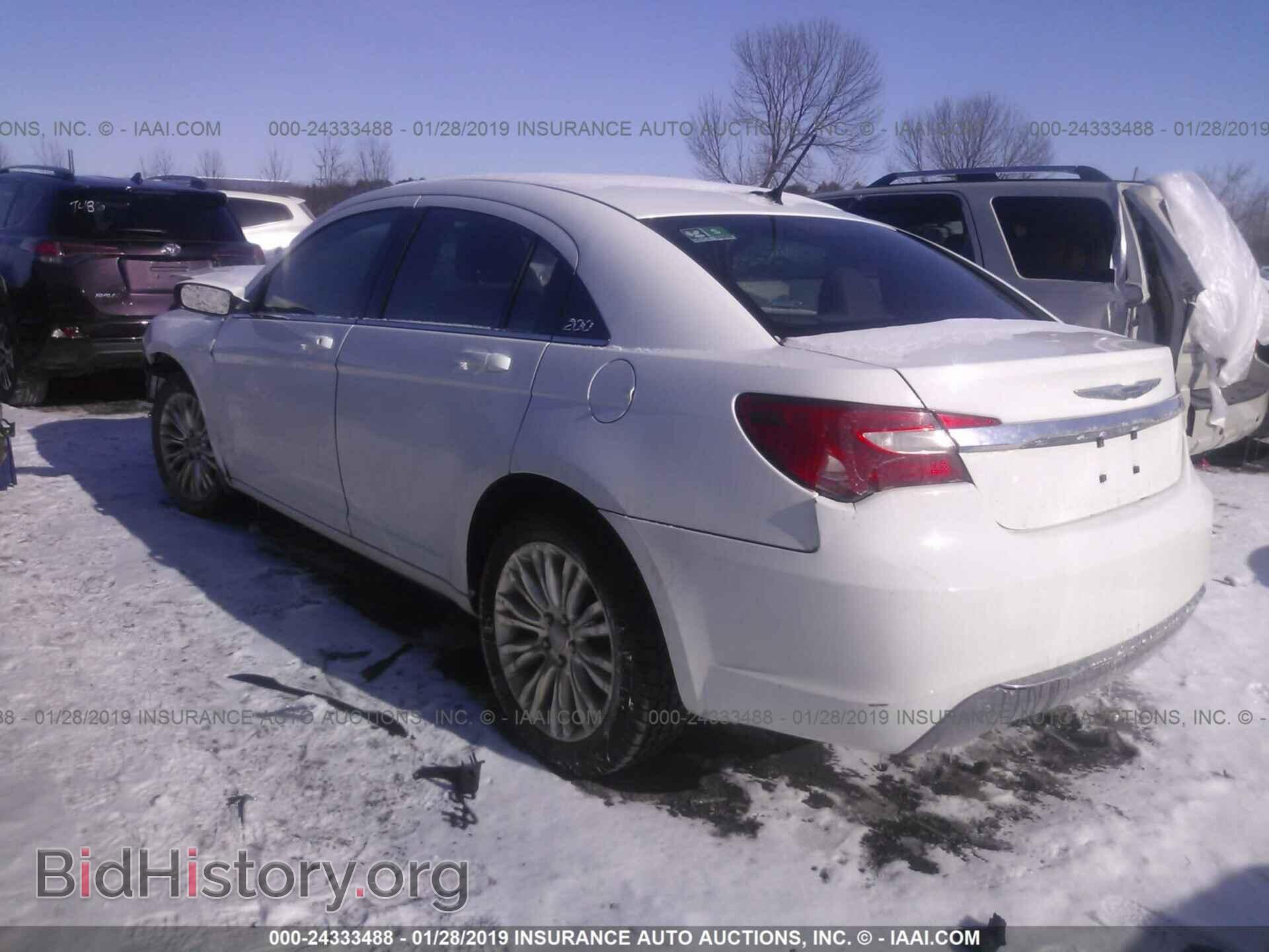 2013 CHRYSLER 200 - VIN: 1C3CCBBB5DN695443 - Фото 3