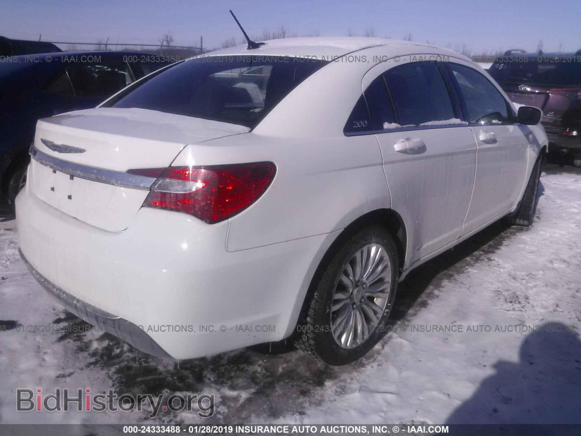 2013 CHRYSLER 200 - VIN: 1C3CCBBB5DN695443 - Фото 4
