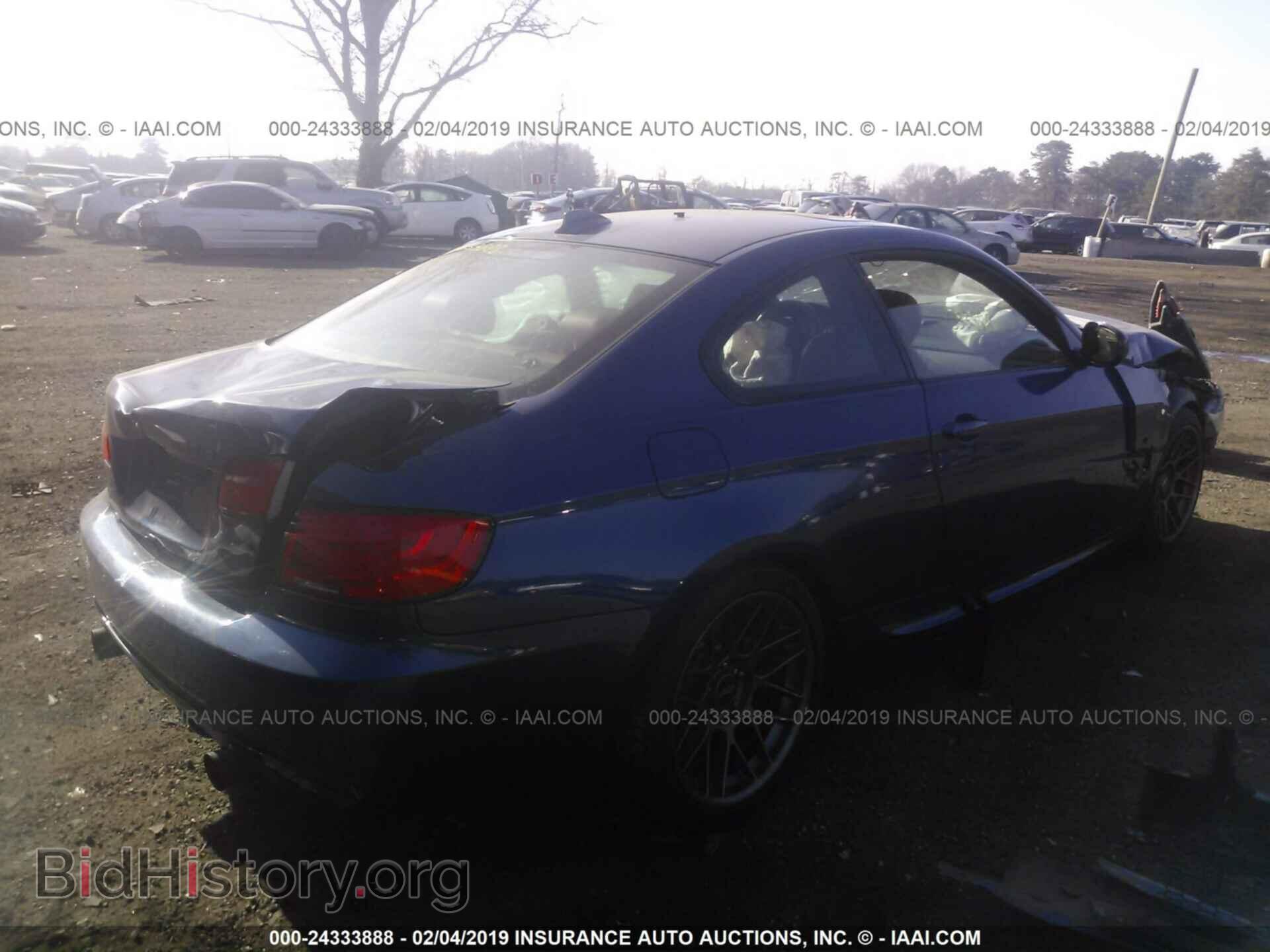 2011 BMW 335 - VIN: WBAKG1C58BE618557 - Фото 4