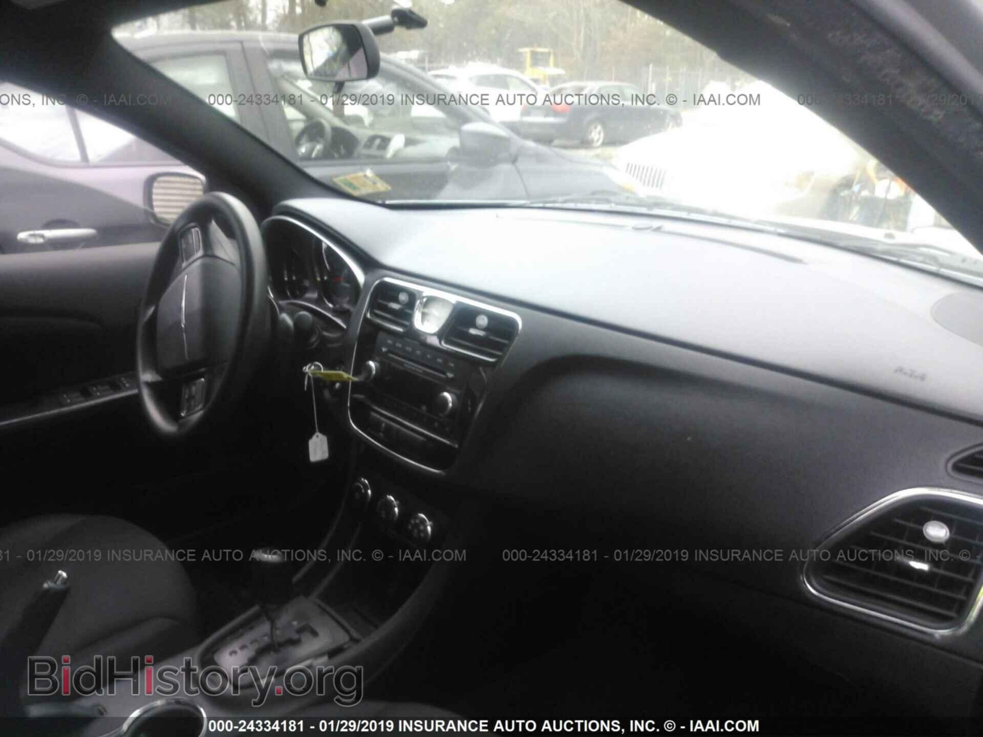 2014 CHRYSLER 200 - VIN: 1C3CCBAB6EN195214 - Фото 5