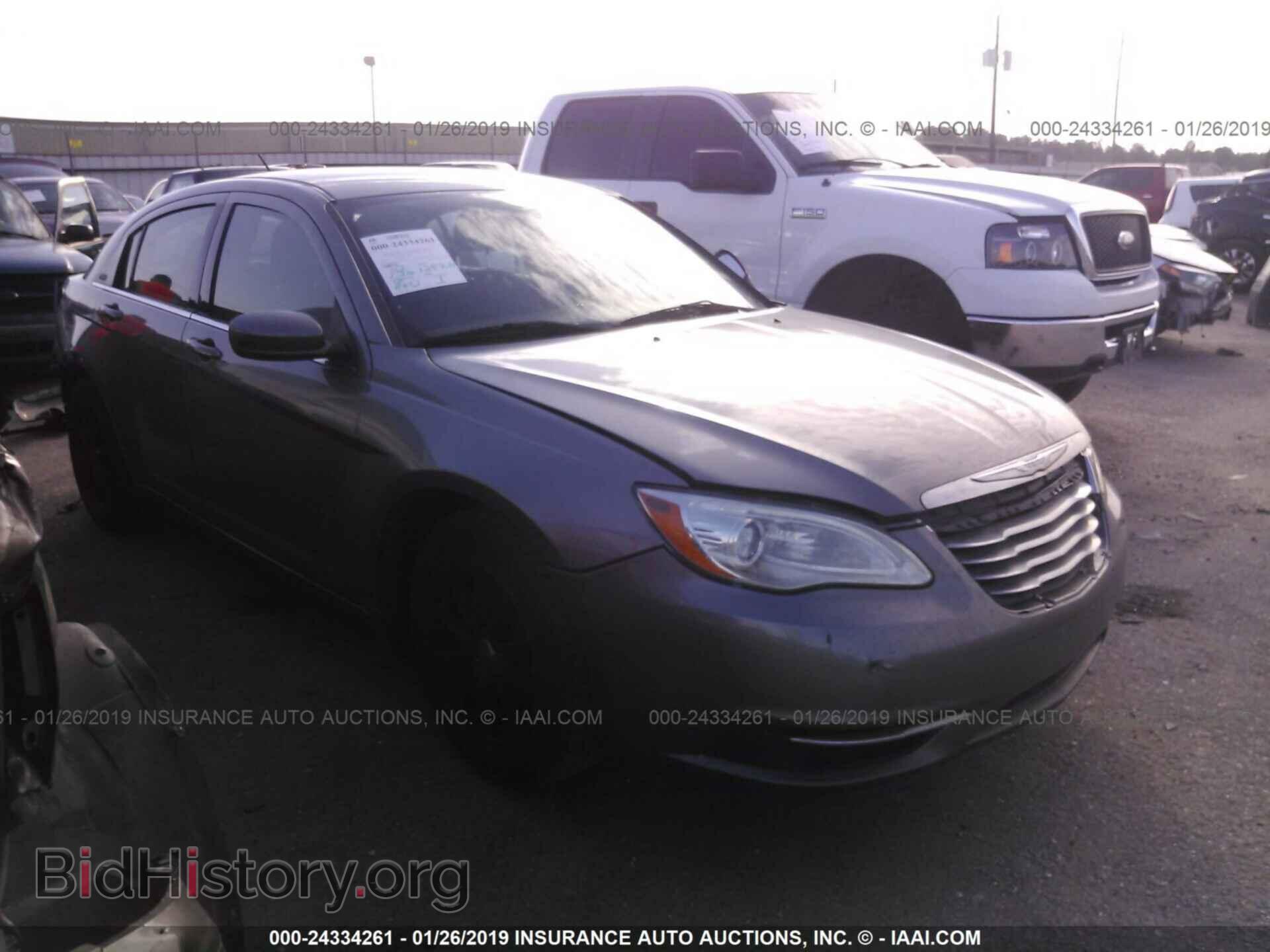 Photo 1C3BC1FG8BN620258 - CHRYSLER 200 2011