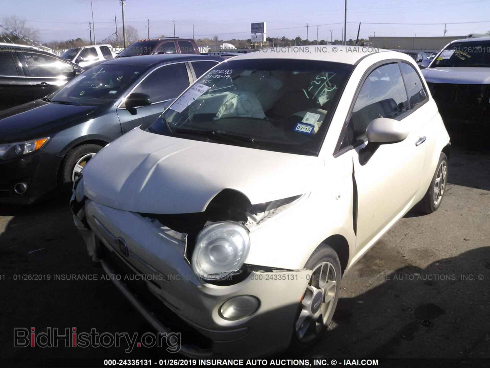 2013 FIAT 500 - VIN: 3C3CFFAR9DT742289 - Фото 2