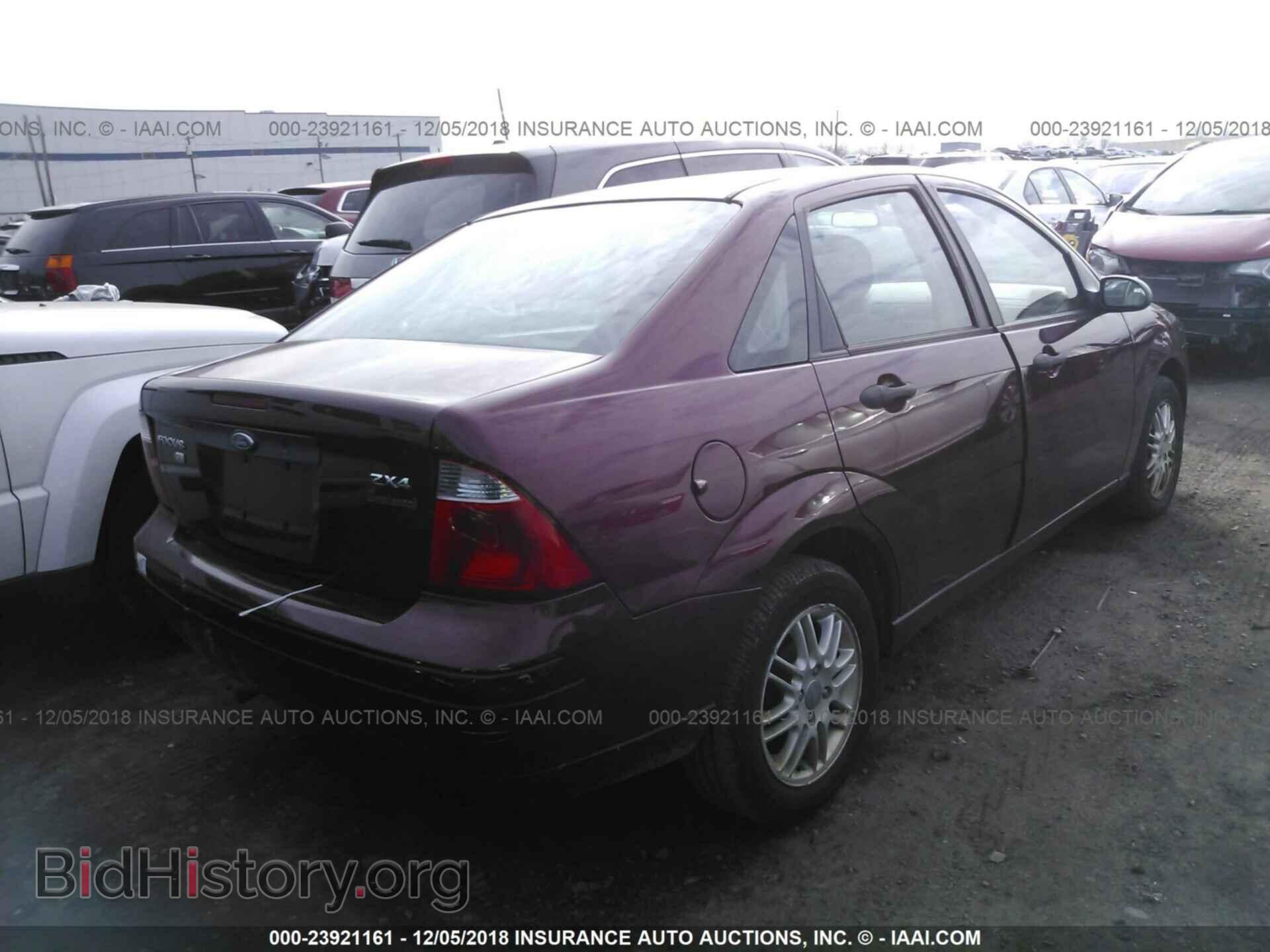 2006 FORD FOCUS - VIN: 1FAHP34N56W178357 - Фото 4