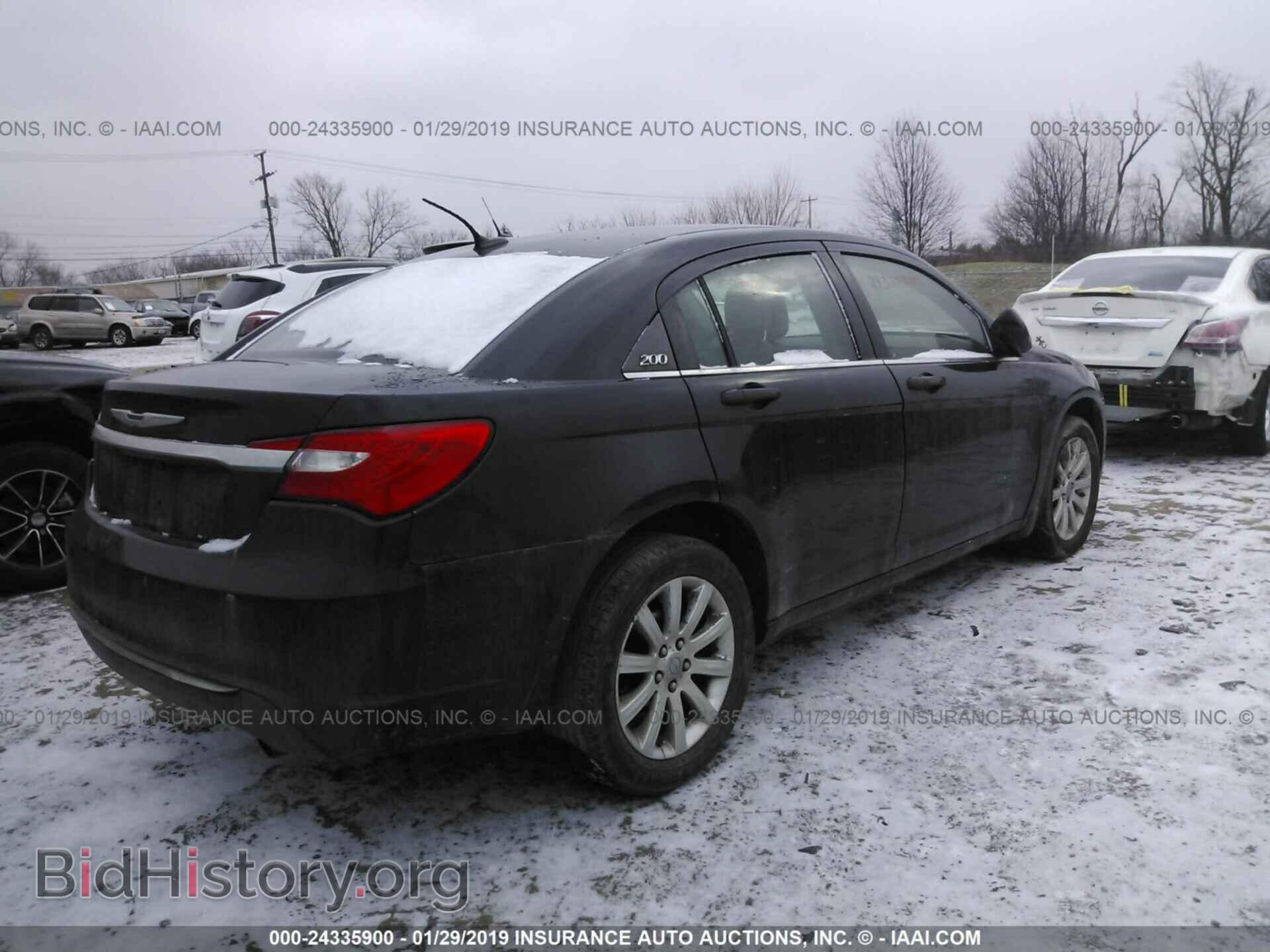 2013 CHRYSLER 200 - VIN: 1C3CCBBB8DN600700 - Photo 4