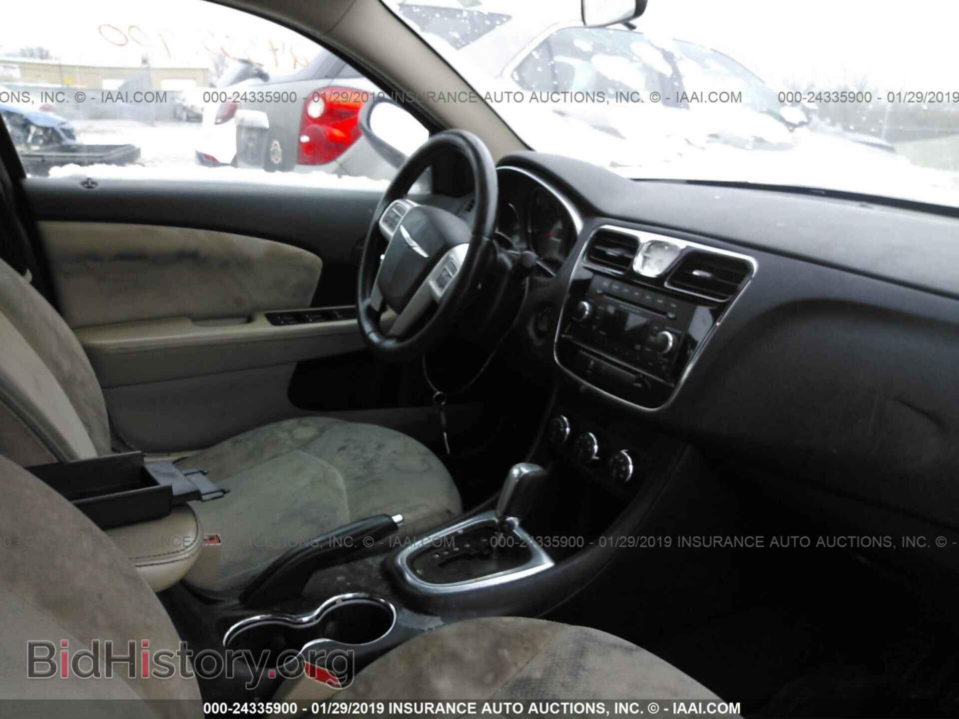 2013 CHRYSLER 200 - VIN: 1C3CCBBB8DN600700 - Photo 5