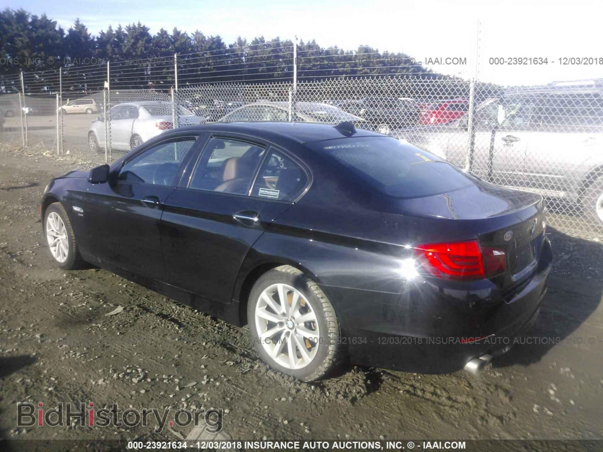 2012 BMW 528 - VIN: WBAXH5C59CDW03874 - Photo 3