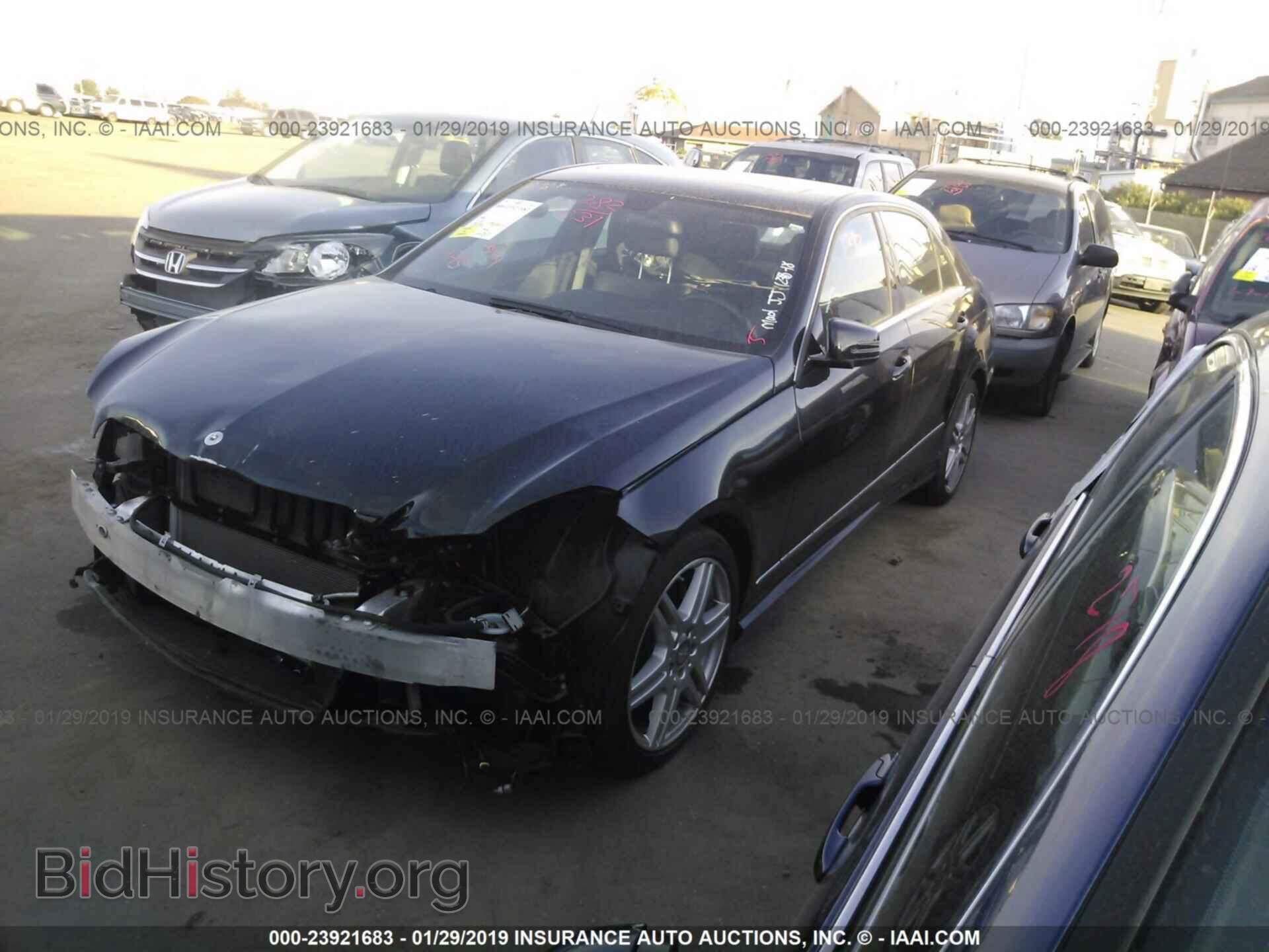 2010 MERCEDES-BENZ E - VIN: WDDHF5GB3AA134329 - Фото 2