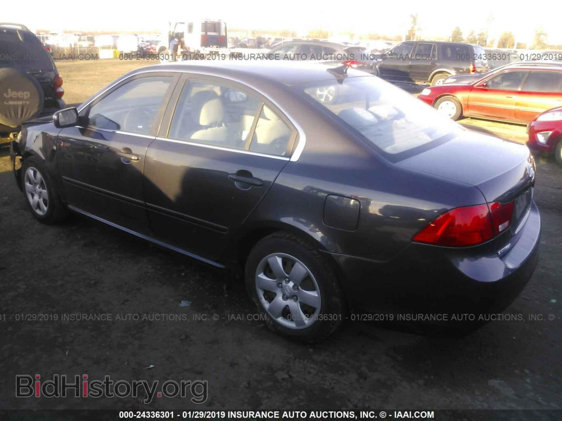 2010 KIA OPTIMA - VIN: KNAGG4A87A5397987 - Фото 3
