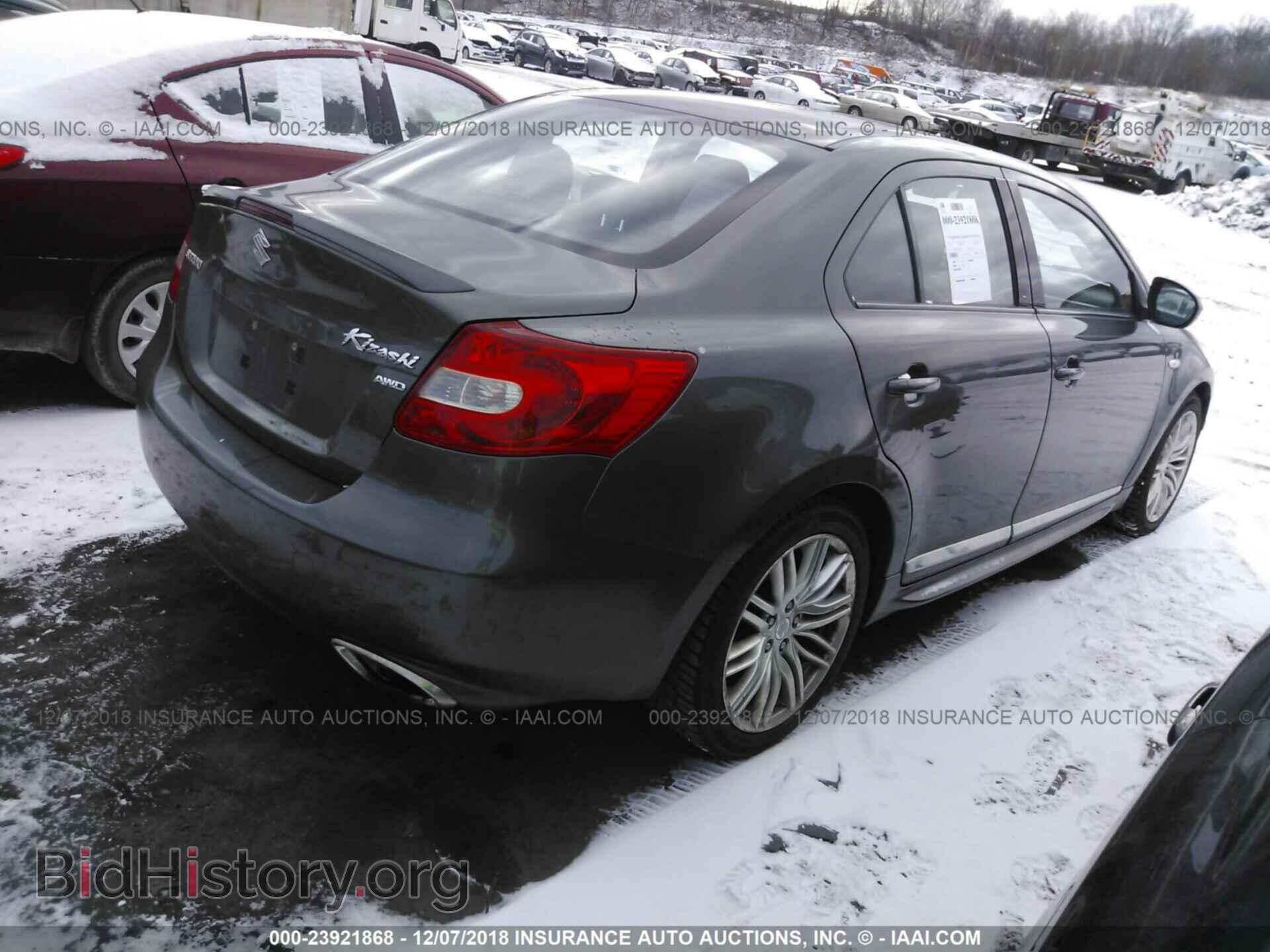 2011 SUZUKI KIZASHI - VIN: JS2RF9A61B6110526 - Фото 4