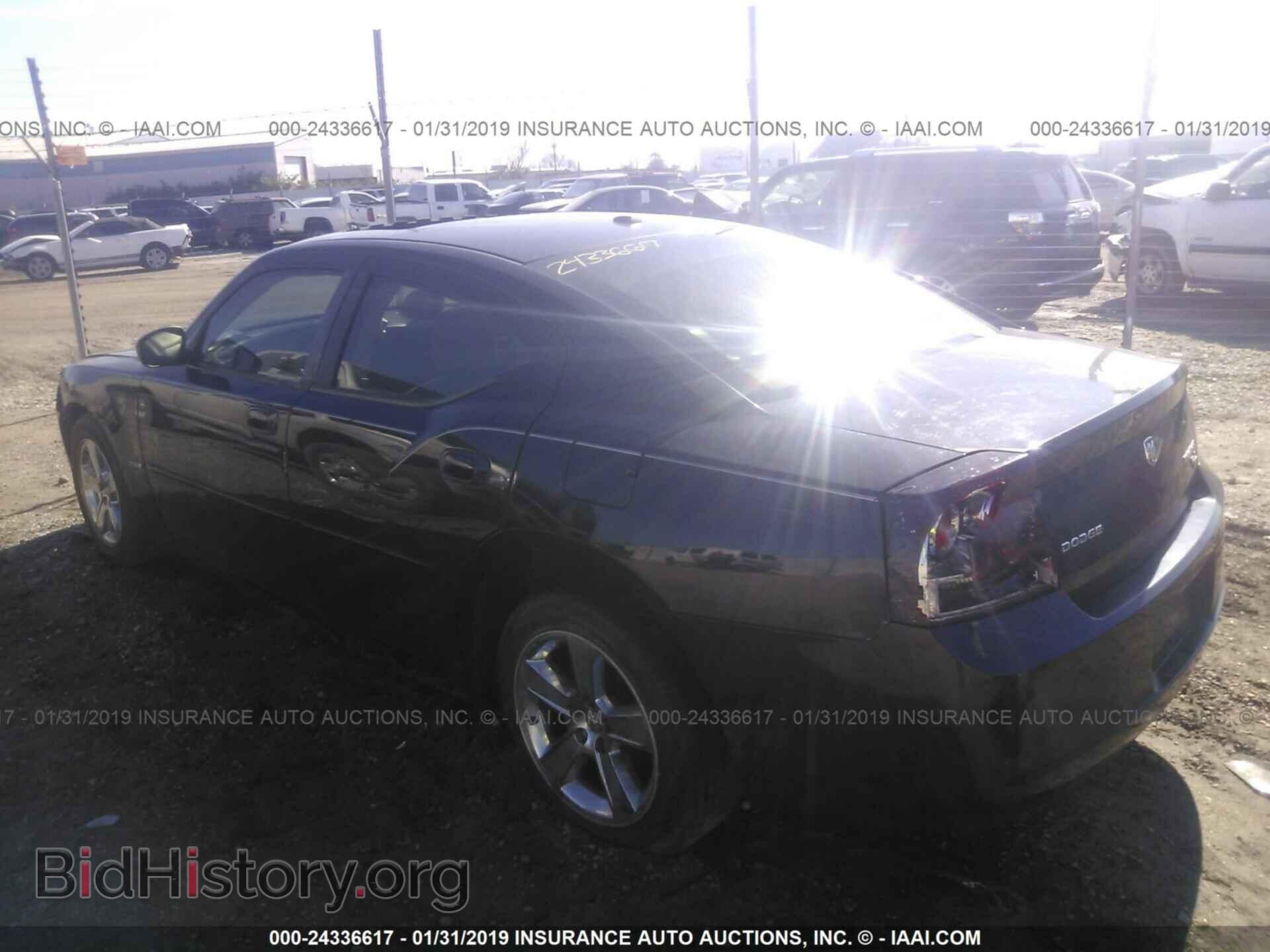 2010 DODGE CHARGER - VIN: 2B3CA5CT7AH150795 - Фото 3