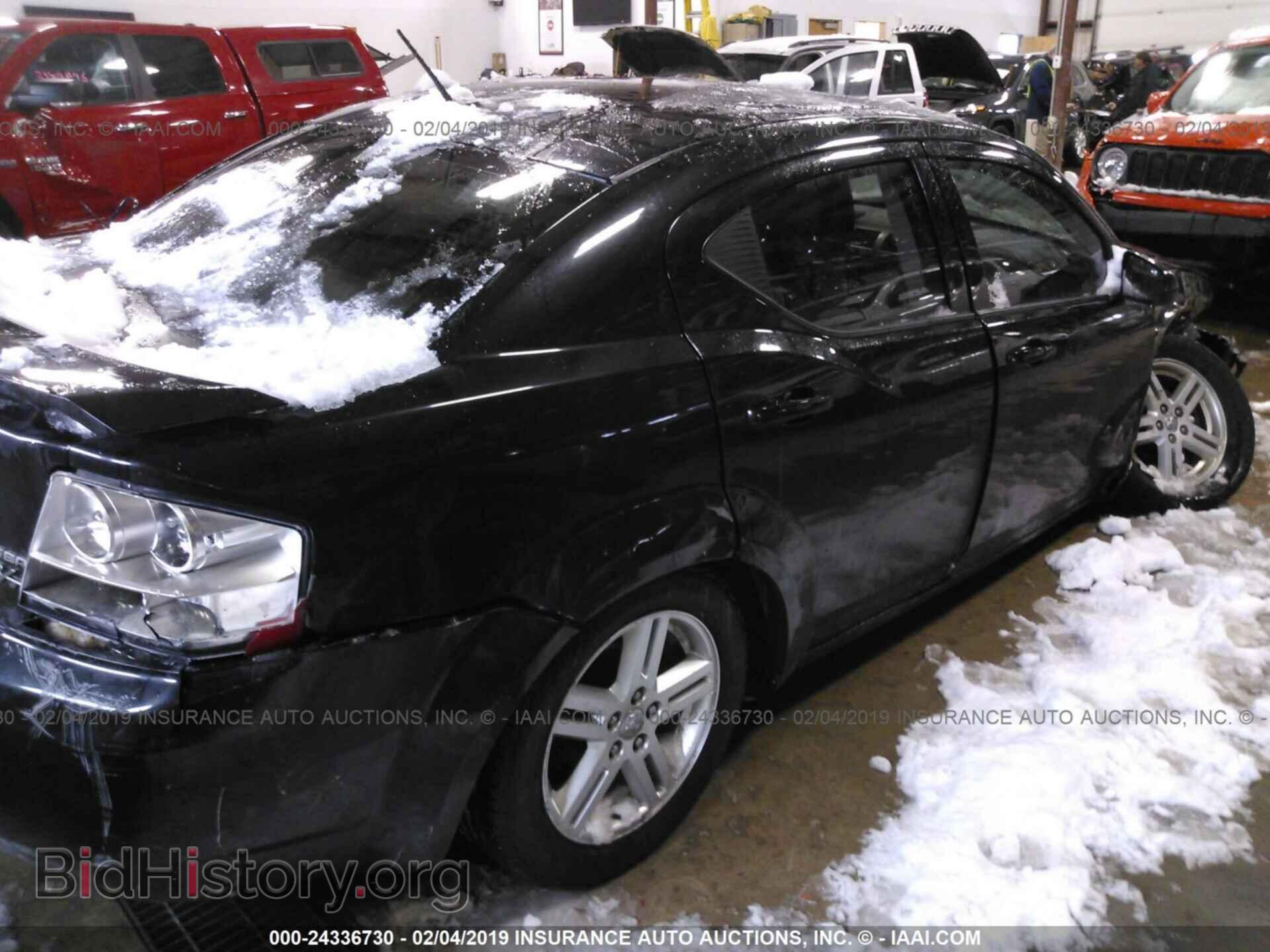 2010 DODGE AVENGER - VIN: 1B3CC5FB0AN194013 - Photo 4
