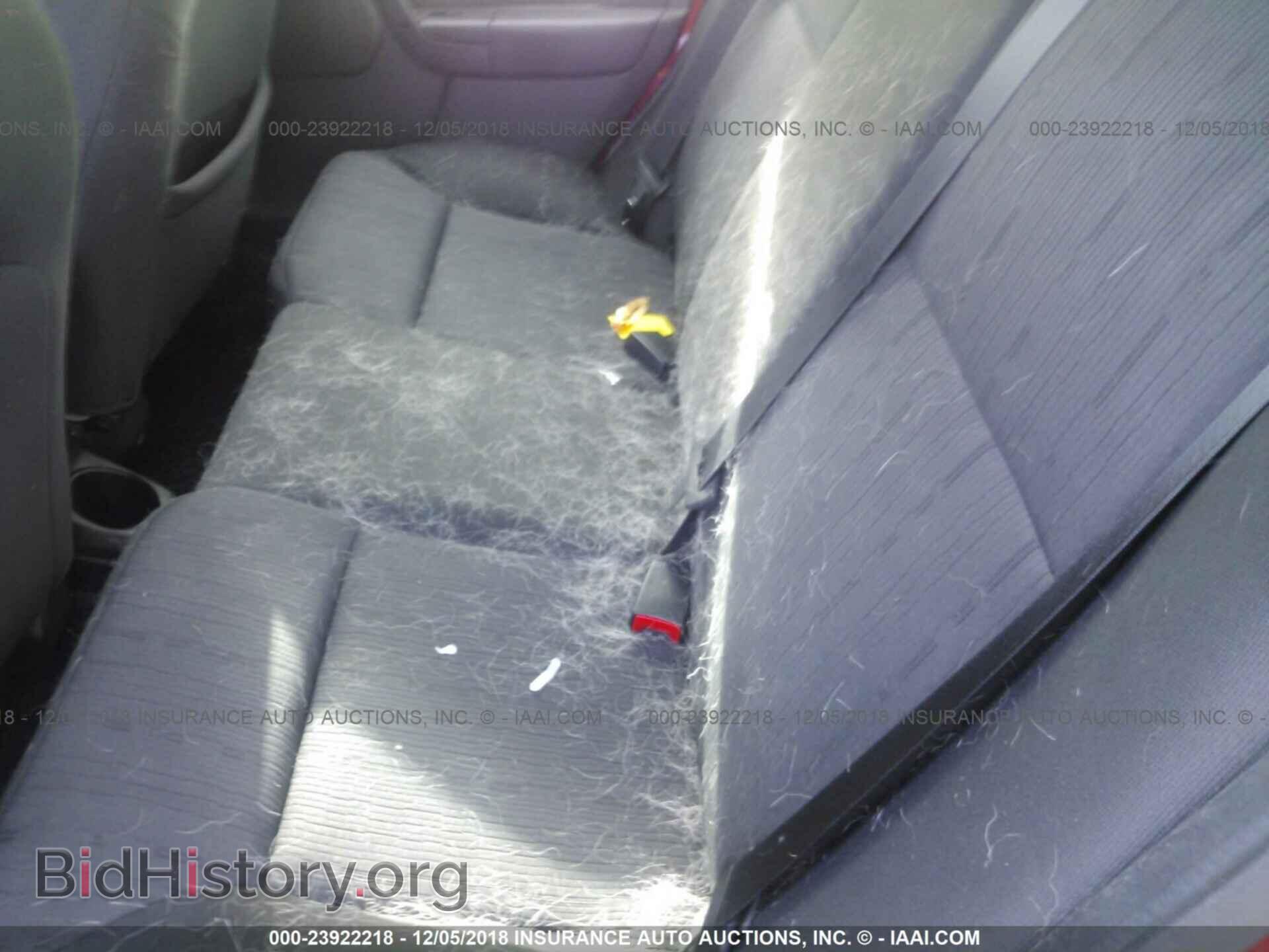 2010 FORD FOCUS - VIN: 1FAHP3FNXAW112831 - Фото 8