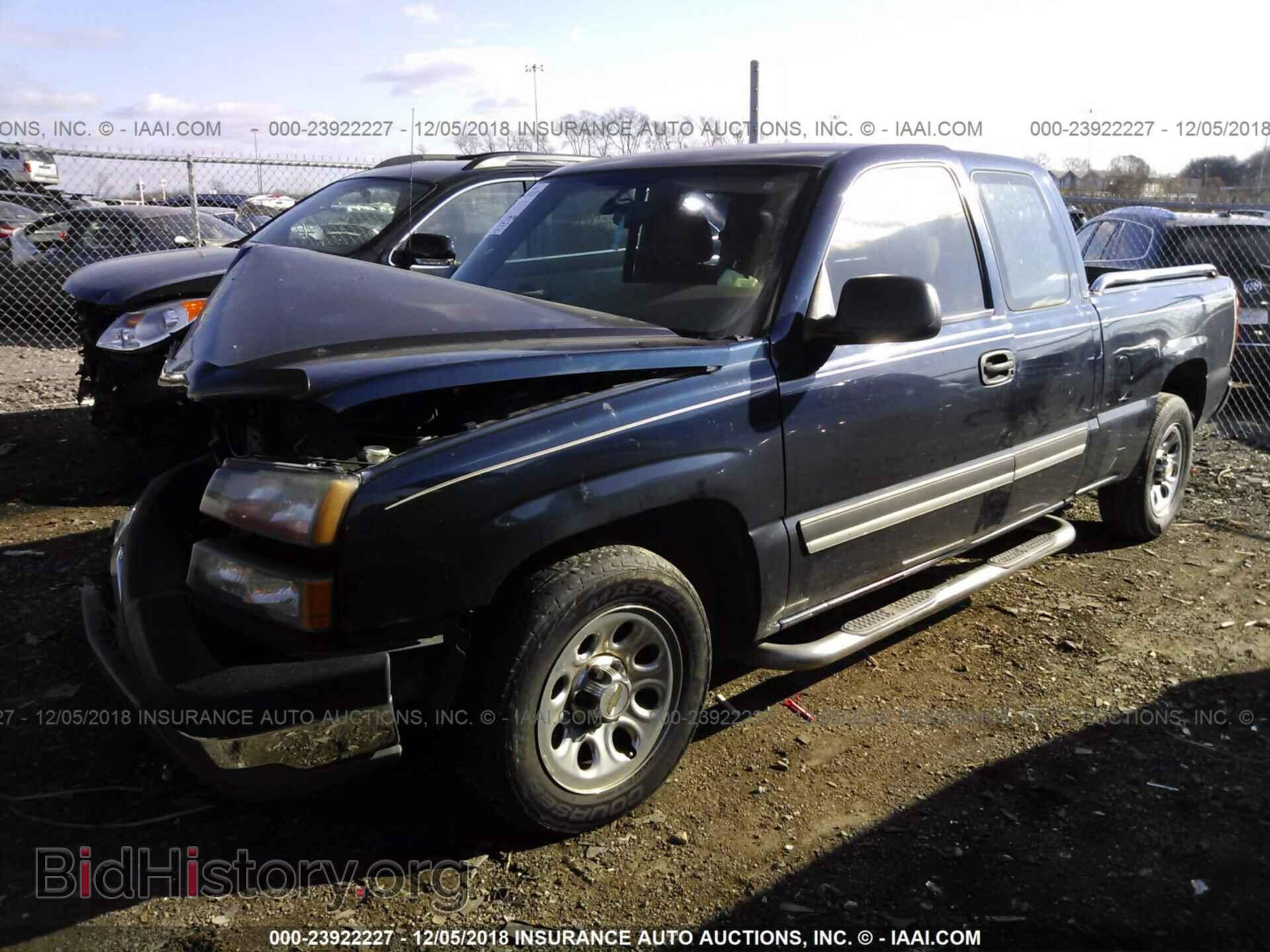 2005 CHEVROLET SILVERADO - VIN: 2GCEC19V251203159 - Фото 2