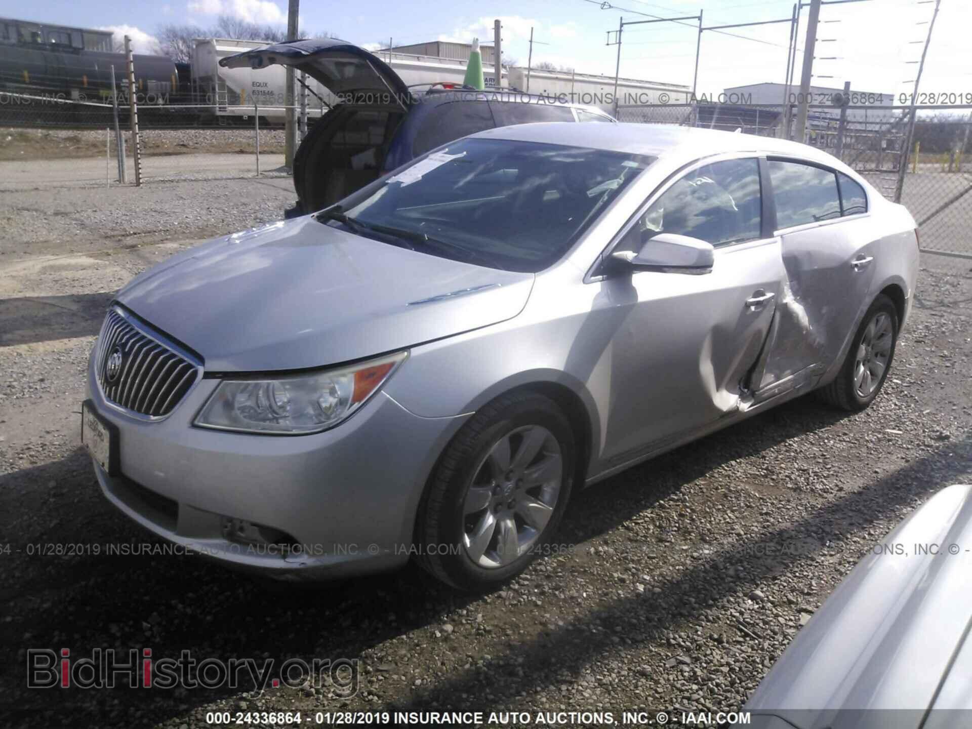 2013 BUICK LACROSSE - VIN: 1G4GC5E30DF122815 - Photo 2