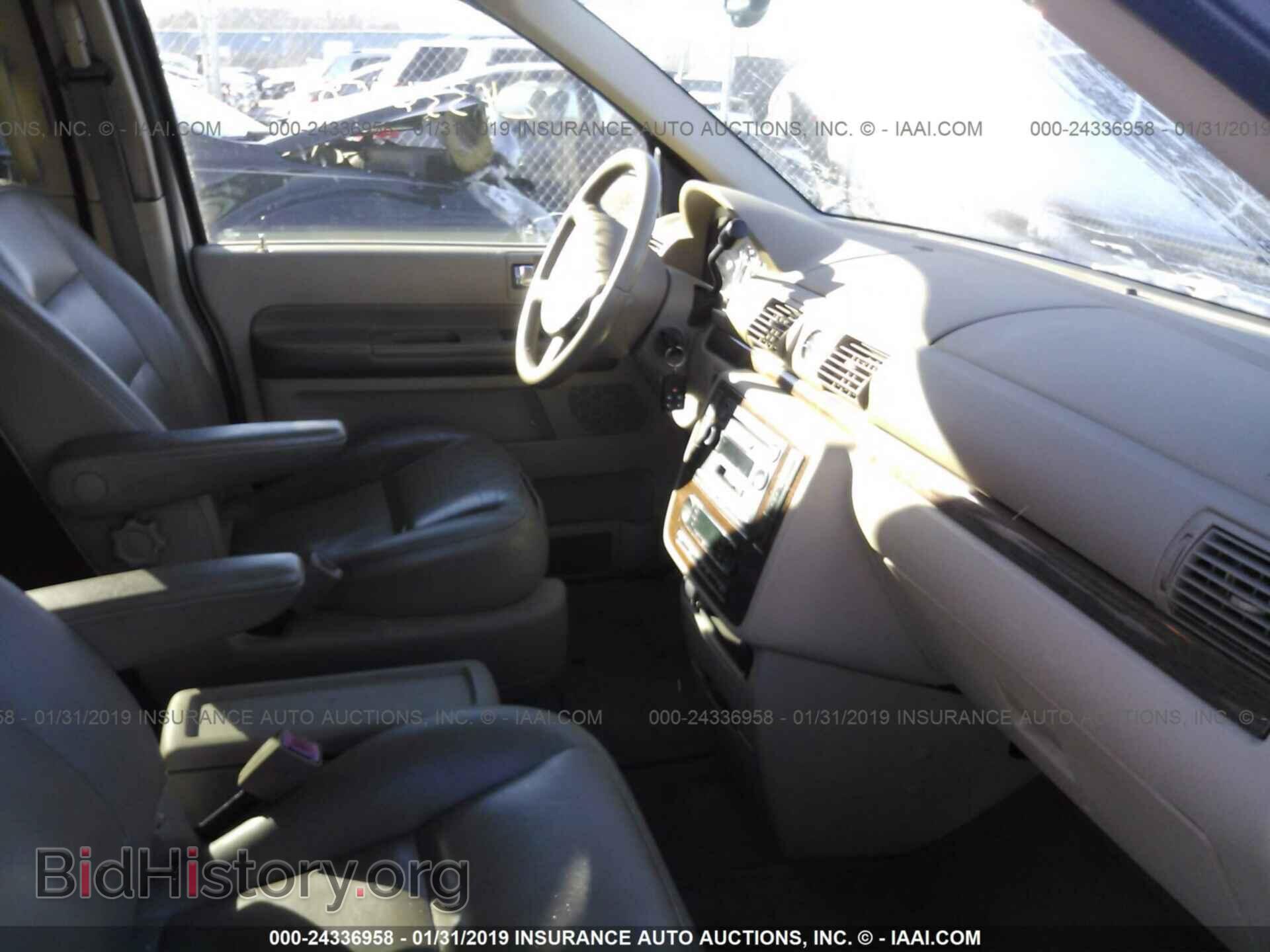 2004 FORD FREESTAR - VIN: 2FMDA58294BA01598 - Фото 5