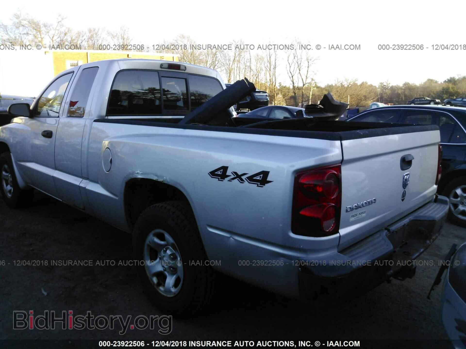 2005 DODGE DAKOTA - VIN: 1D7HW22KX5S178141 - Фото 3