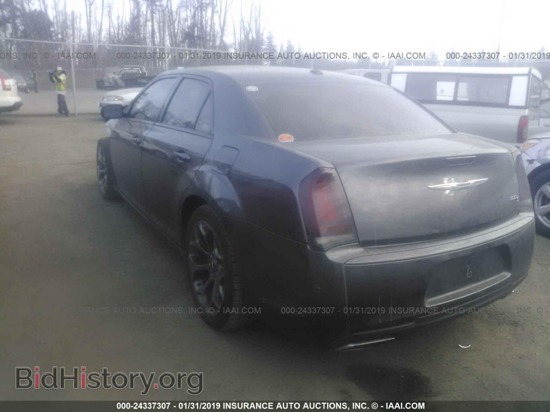 2016 CHRYSLER 300 - VIN: 2C3CCABG1GH269154 - Фото 3