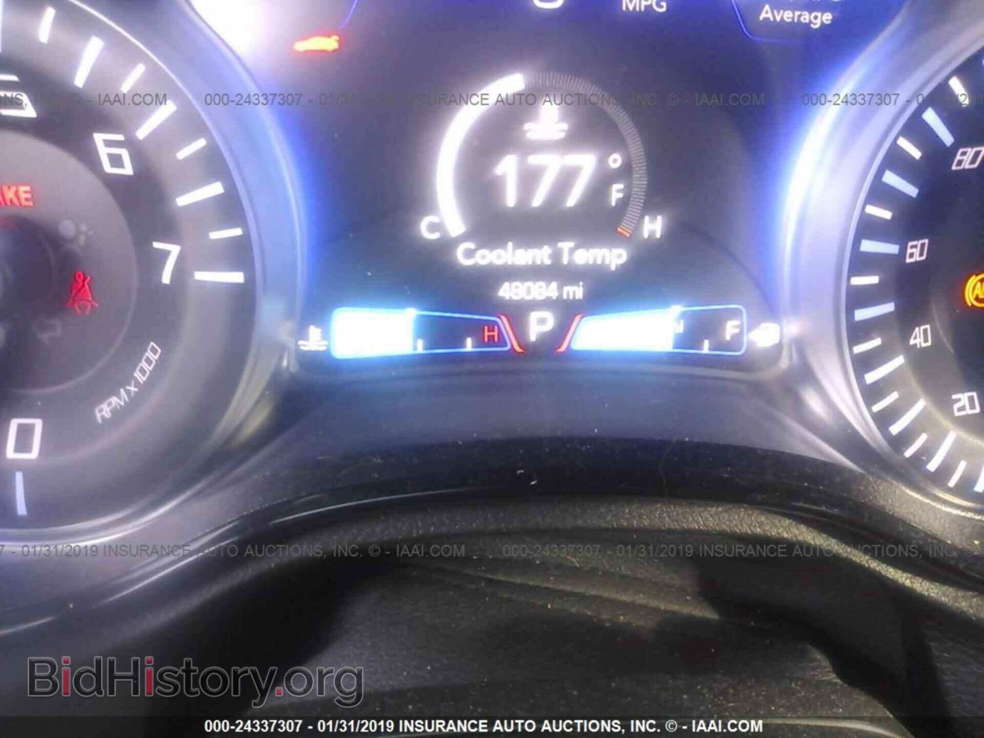2016 CHRYSLER 300 - VIN: 2C3CCABG1GH269154 - Фото 7