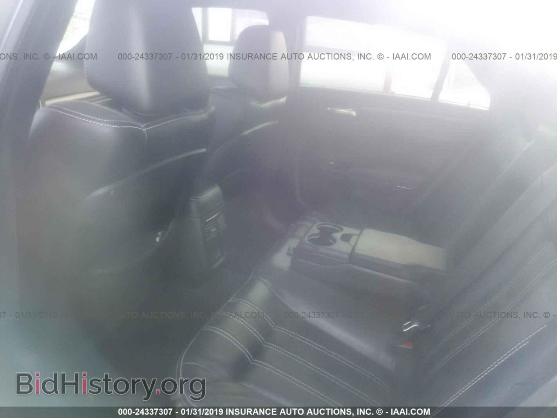 2016 CHRYSLER 300 - VIN: 2C3CCABG1GH269154 - Фото 8