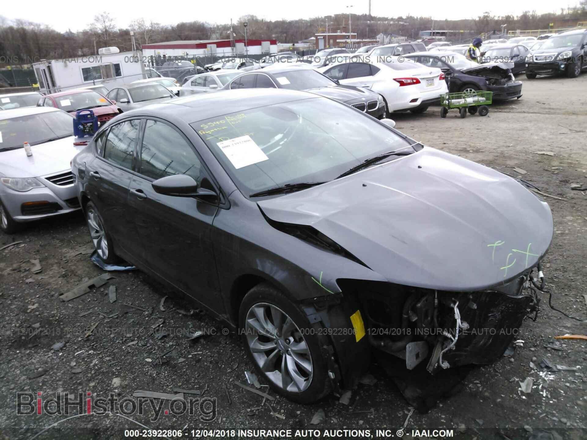 Photo 1C3CCCDG4FN686833 - CHRYSLER 200 2015