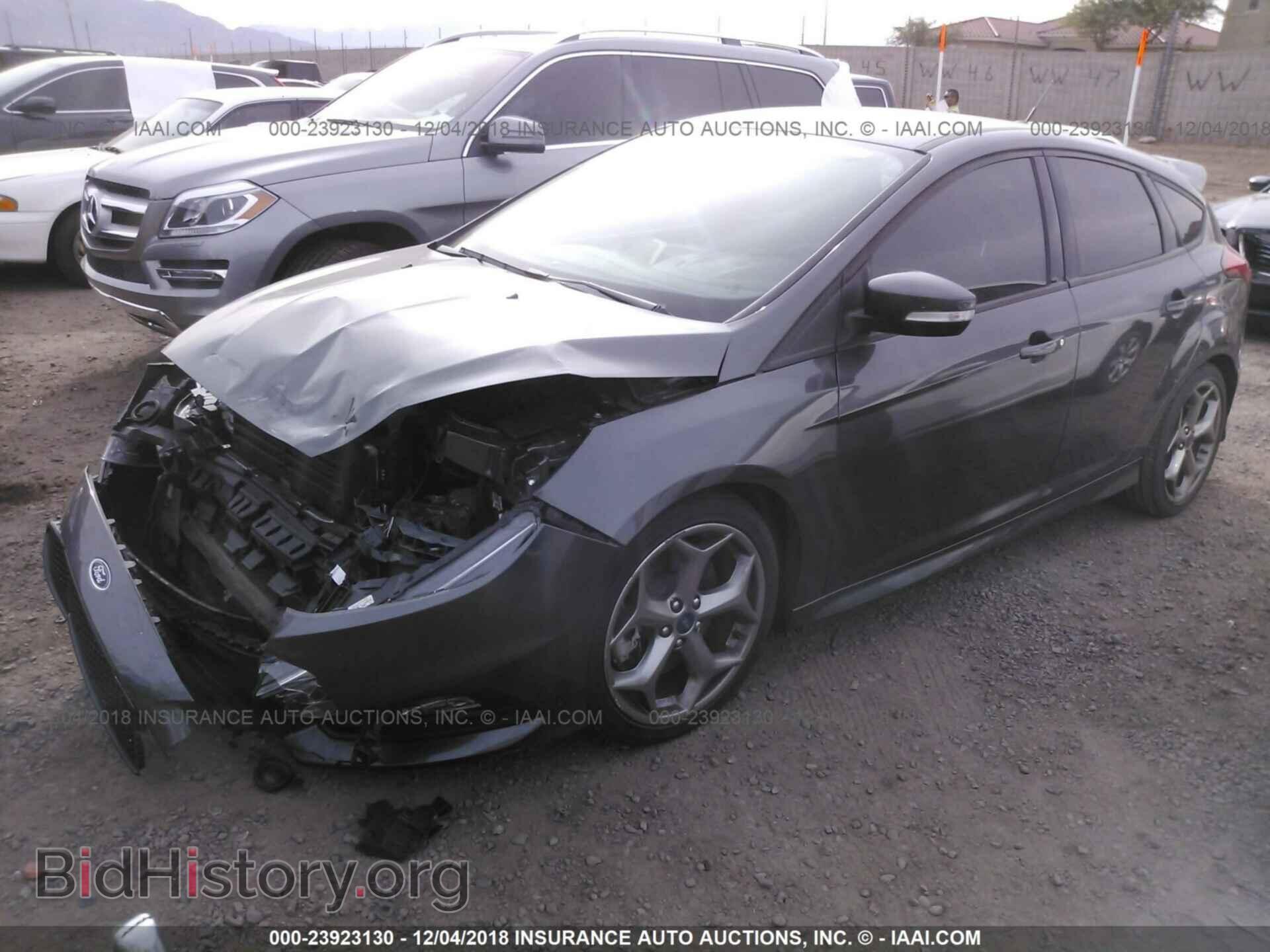 2017 FORD FOCUS - VIN: 1FADP3L99HL296158 - Фото 2