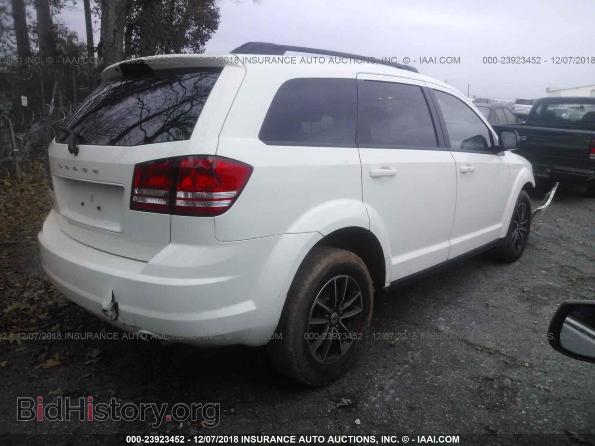 2018 DODGE JOURNEY - VIN: 3C4PDCAB7JT382018 - Фото 4