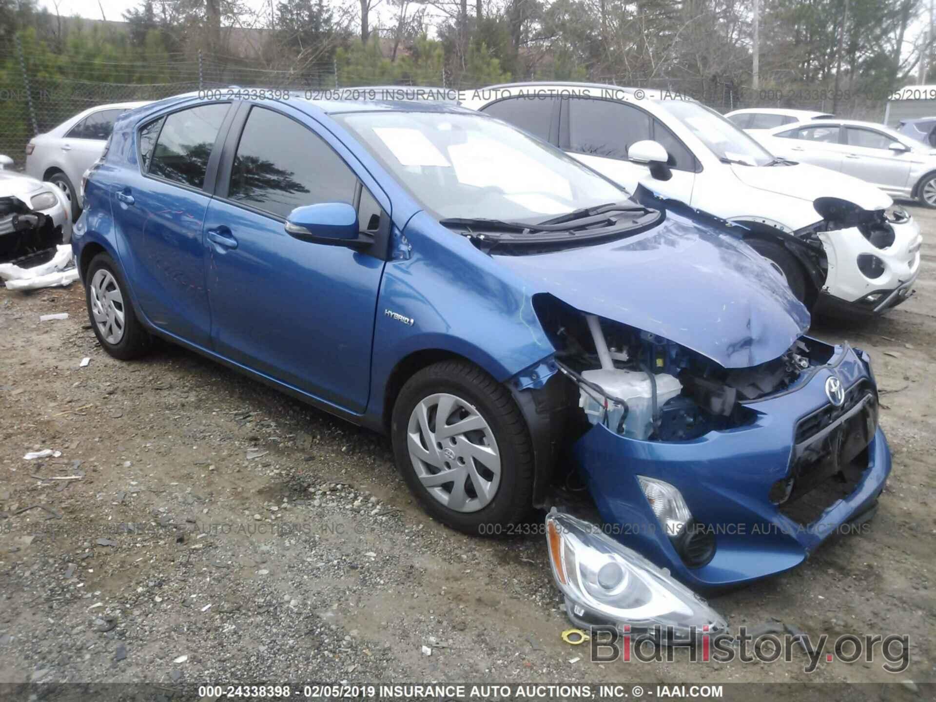 Photo JTDKDTB3XF1113883 - TOYOTA PRIUS C 2015