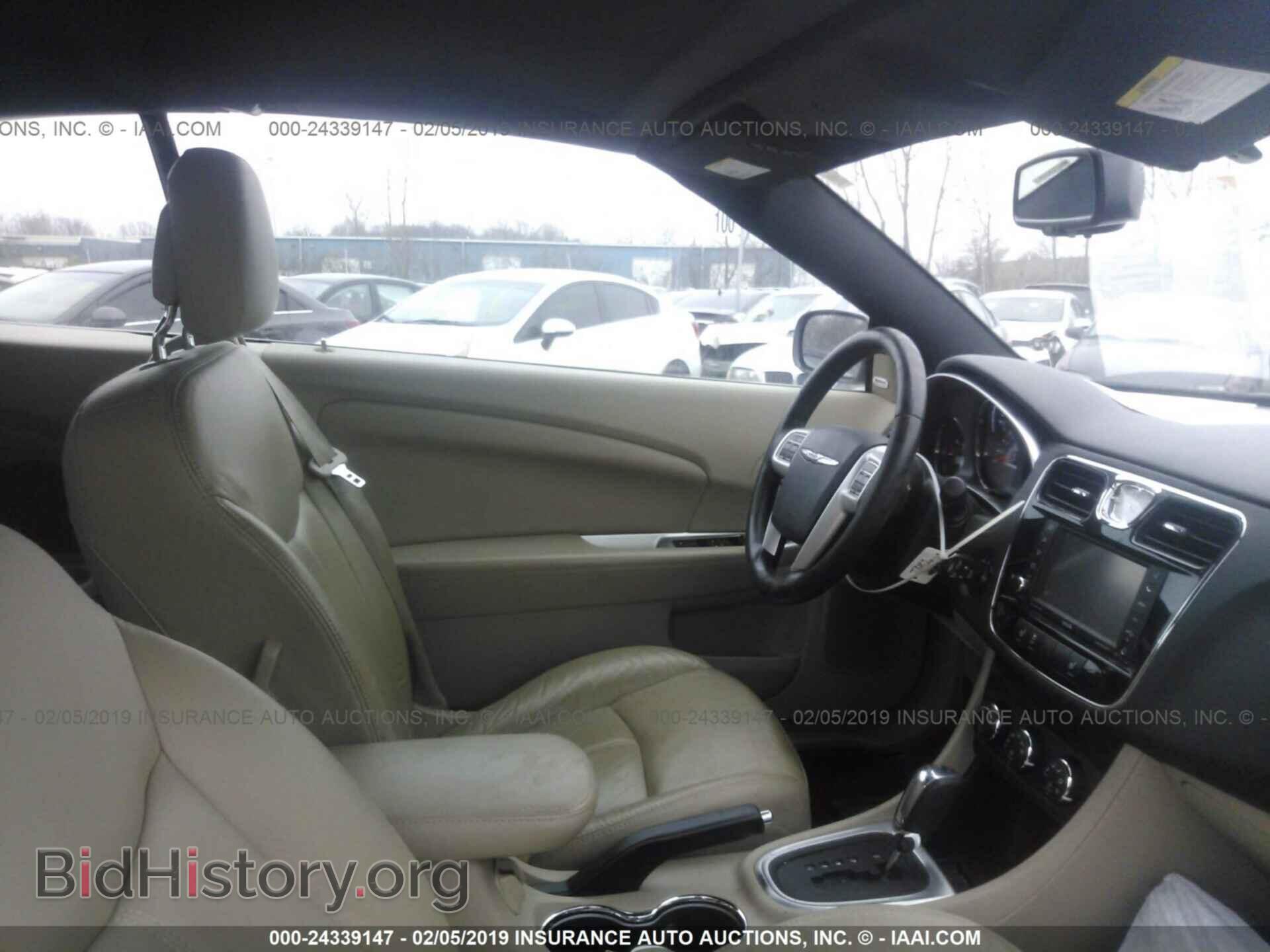 2011 CHRYSLER 200 - VIN: 1C3BC7EGXBN529206 - Фото 5