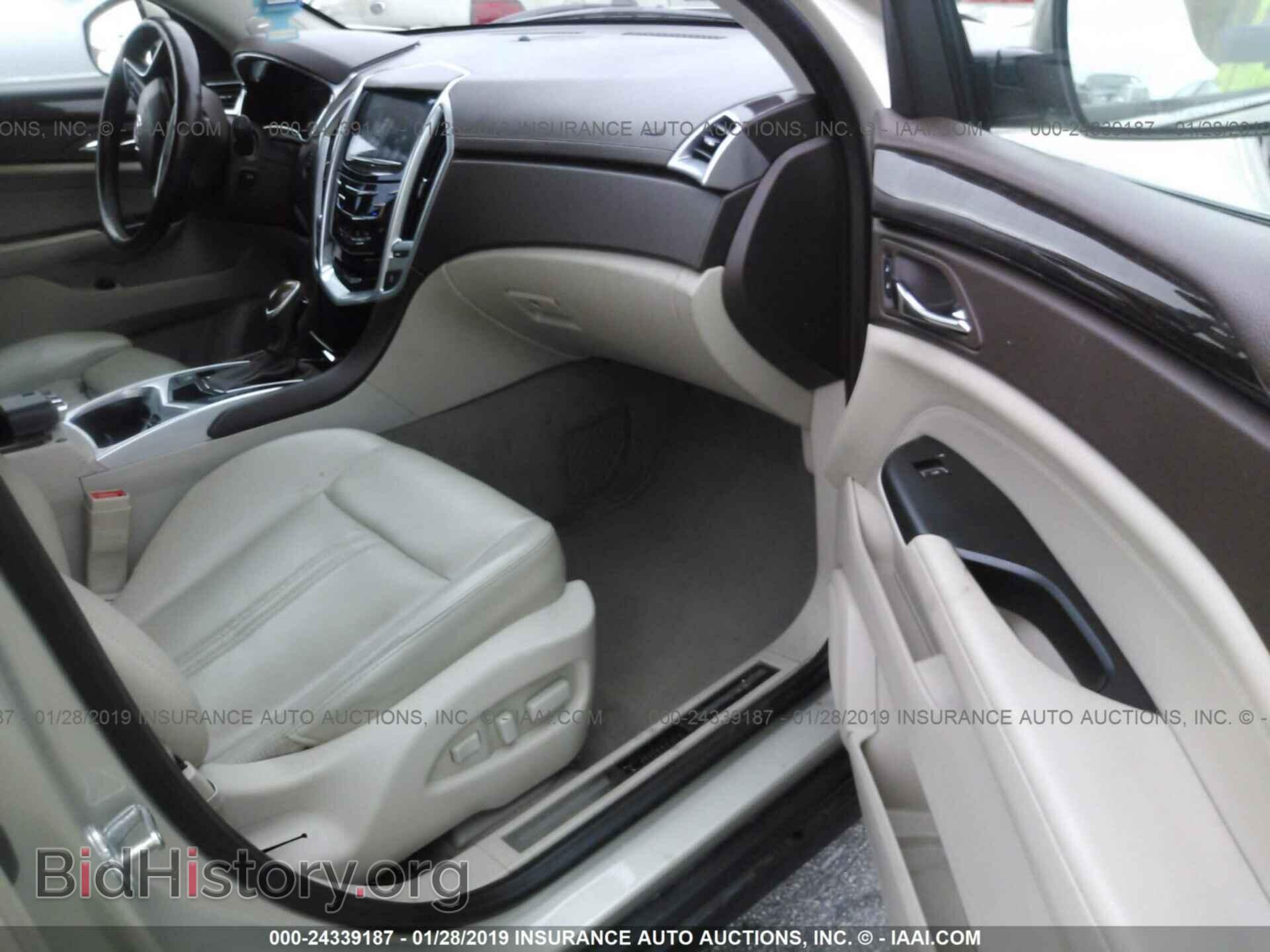 2014 CADILLAC SRX - VIN: 3GYFNCE31ES538619 - Фото 5