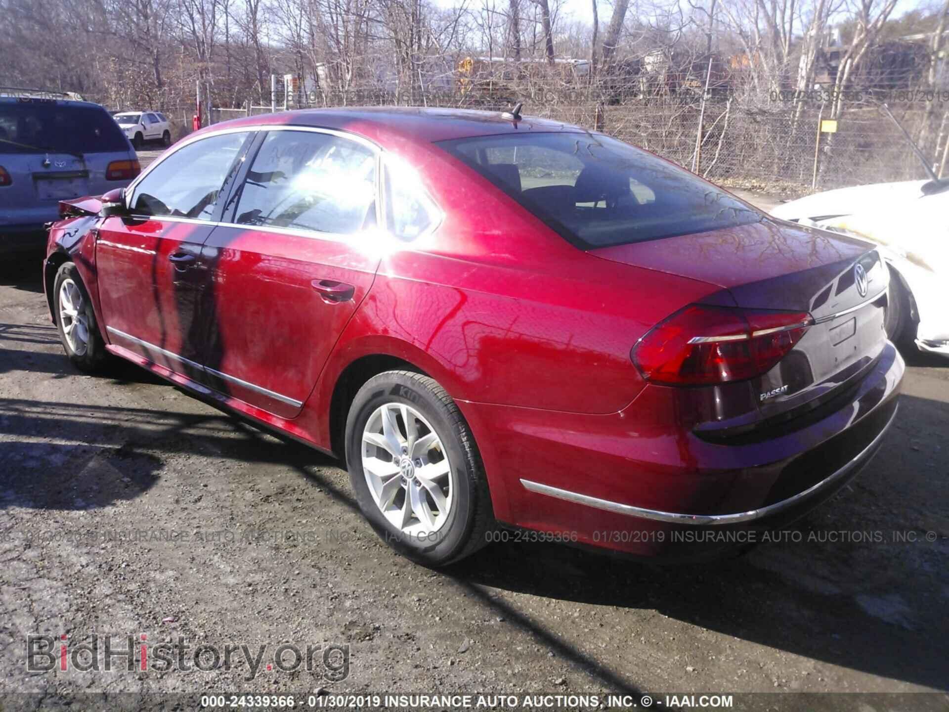 2016 VOLKSWAGEN PASSAT - VIN: 1VWAT7A30GC063392 - Фото 3
