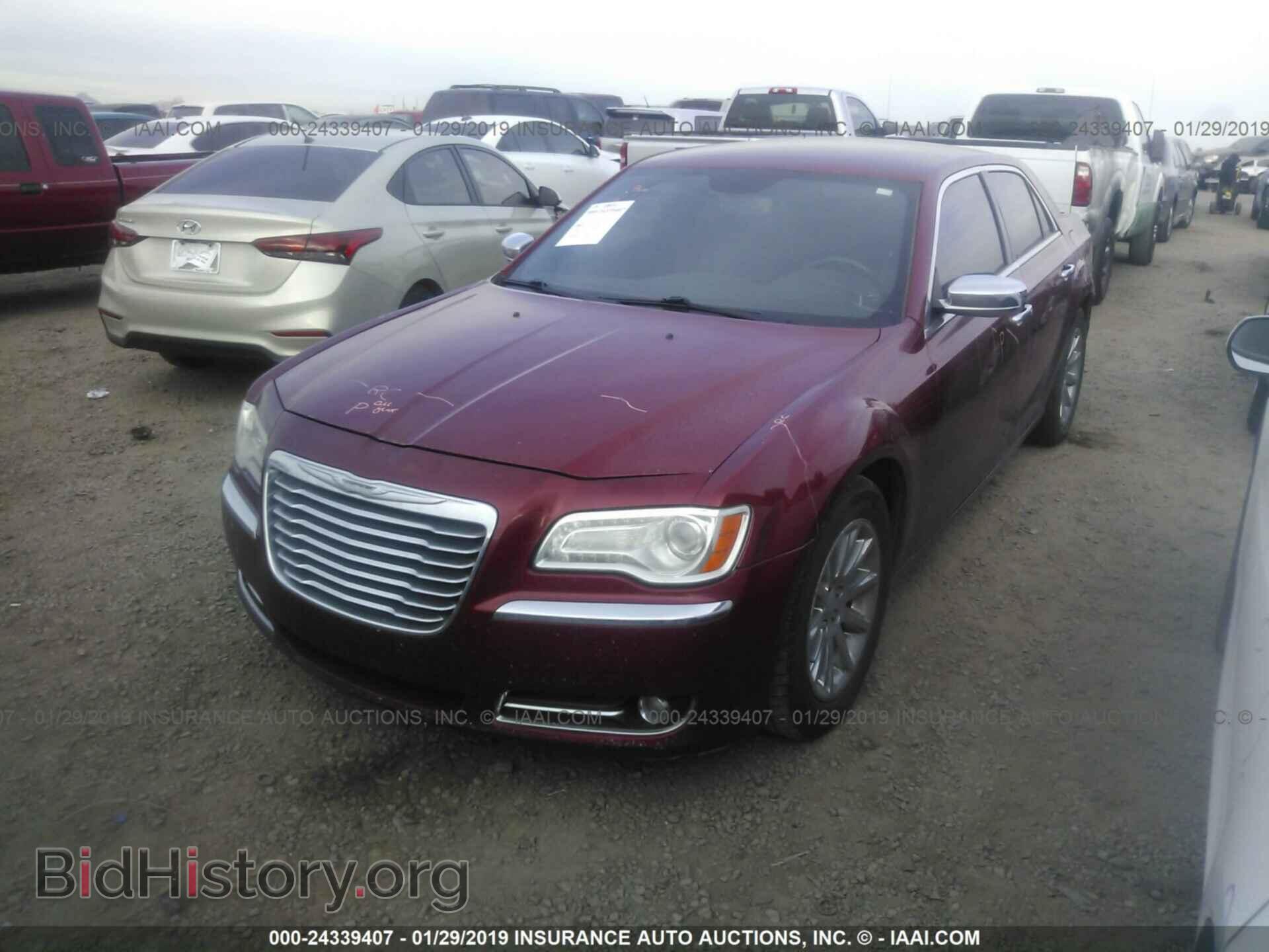 2012 CHRYSLER 300 - VIN: 2C3CCACG8CH242963 - Фото 2