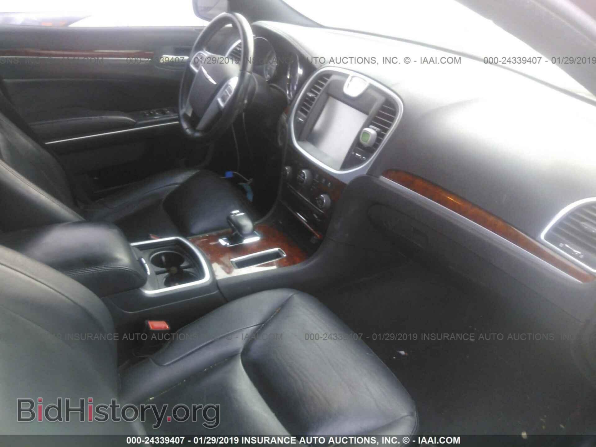 2012 CHRYSLER 300 - VIN: 2C3CCACG8CH242963 - Фото 5
