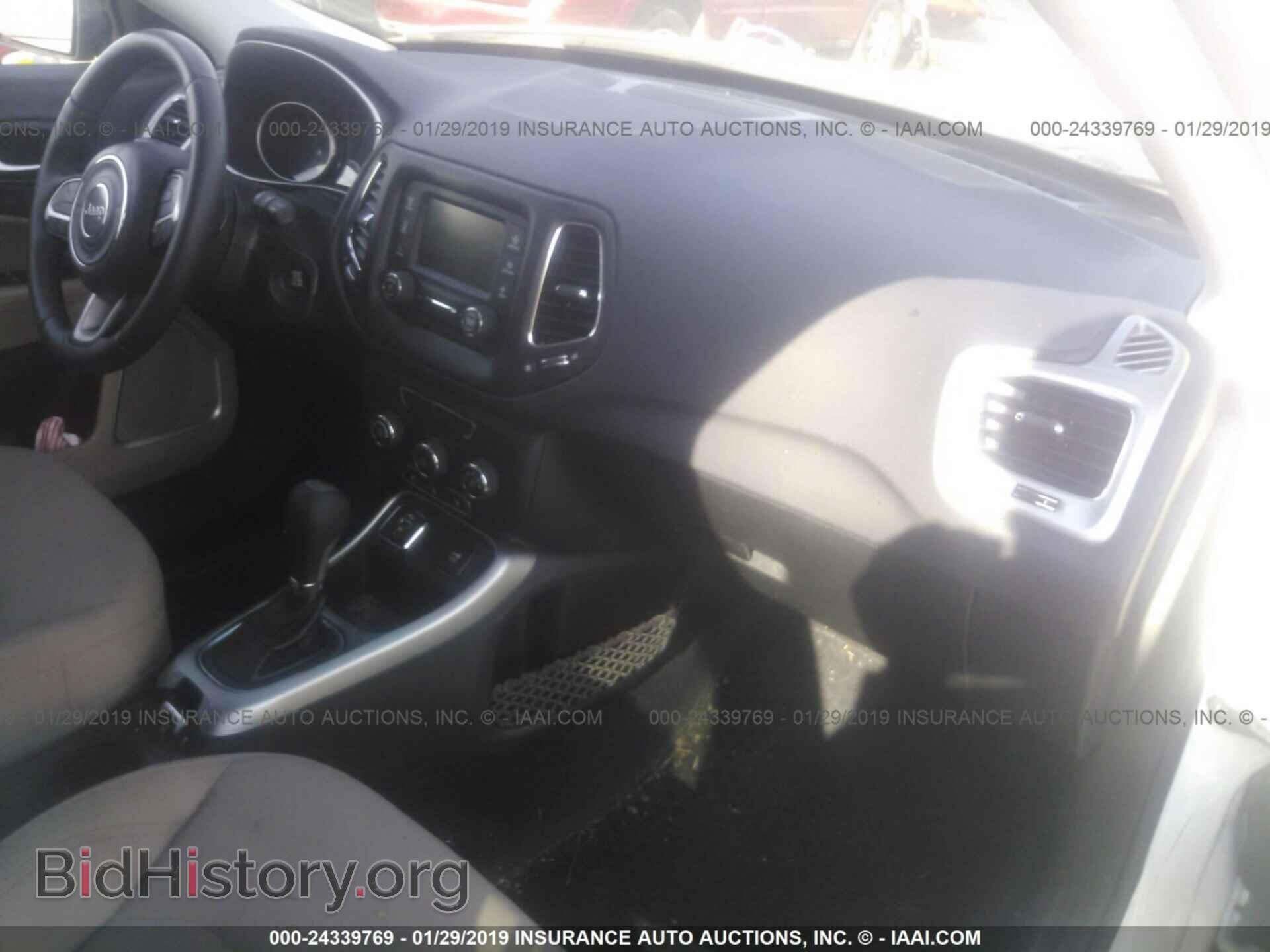 2018 JEEP COMPASS - VIN: 3C4NJCABXJT254937 - Фото 5