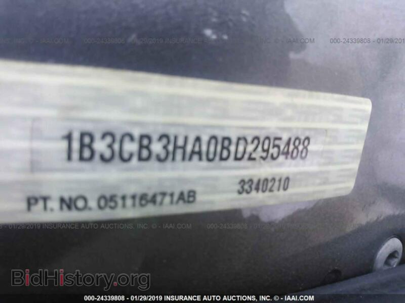 2011 Dodge CALIBER (VIN 1B3CB3HA0BD295488) — photo 9 of 10