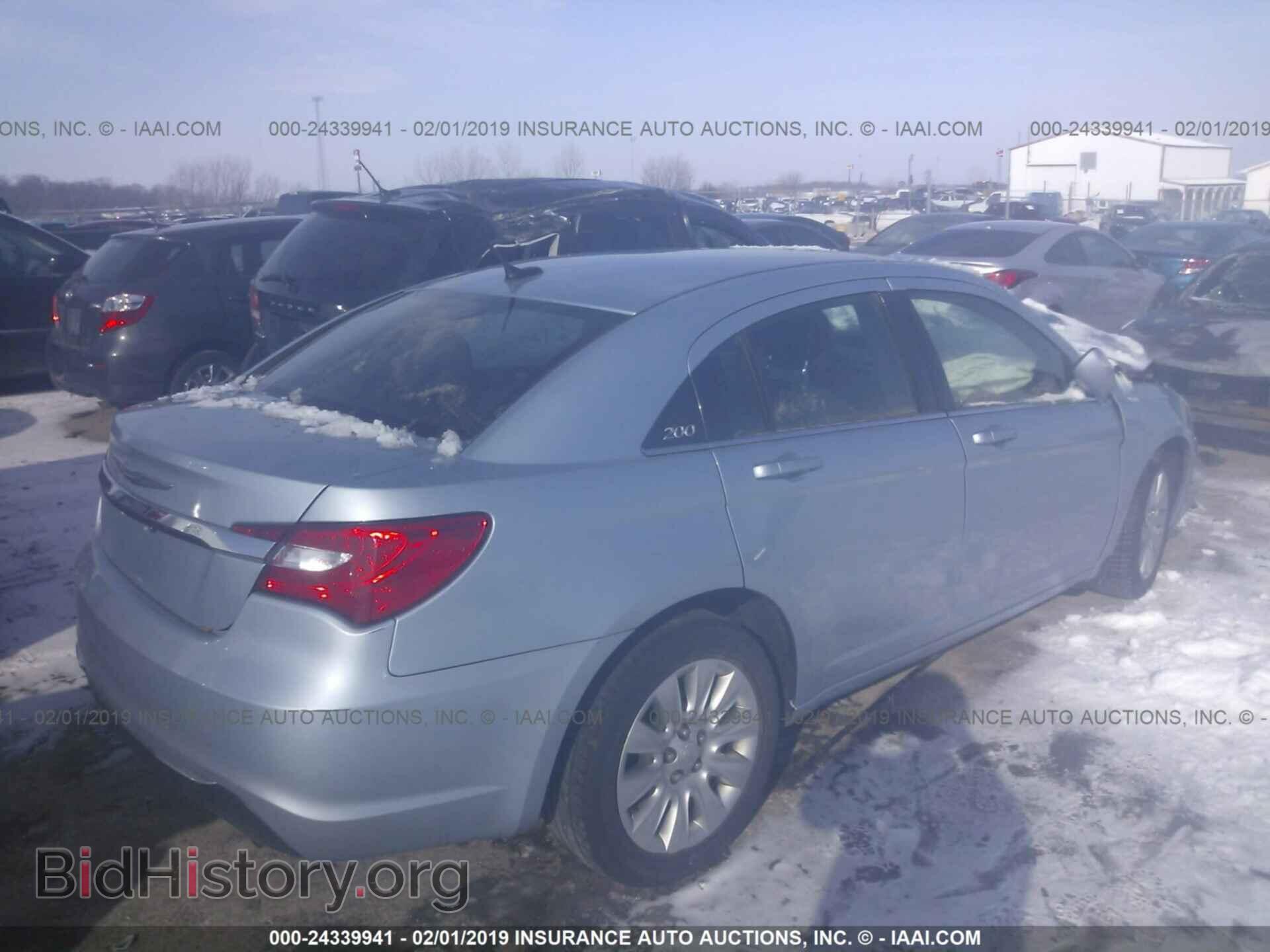 2014 CHRYSLER 200 - VIN: 1C3CCBAB5EN211726 - Фото 4
