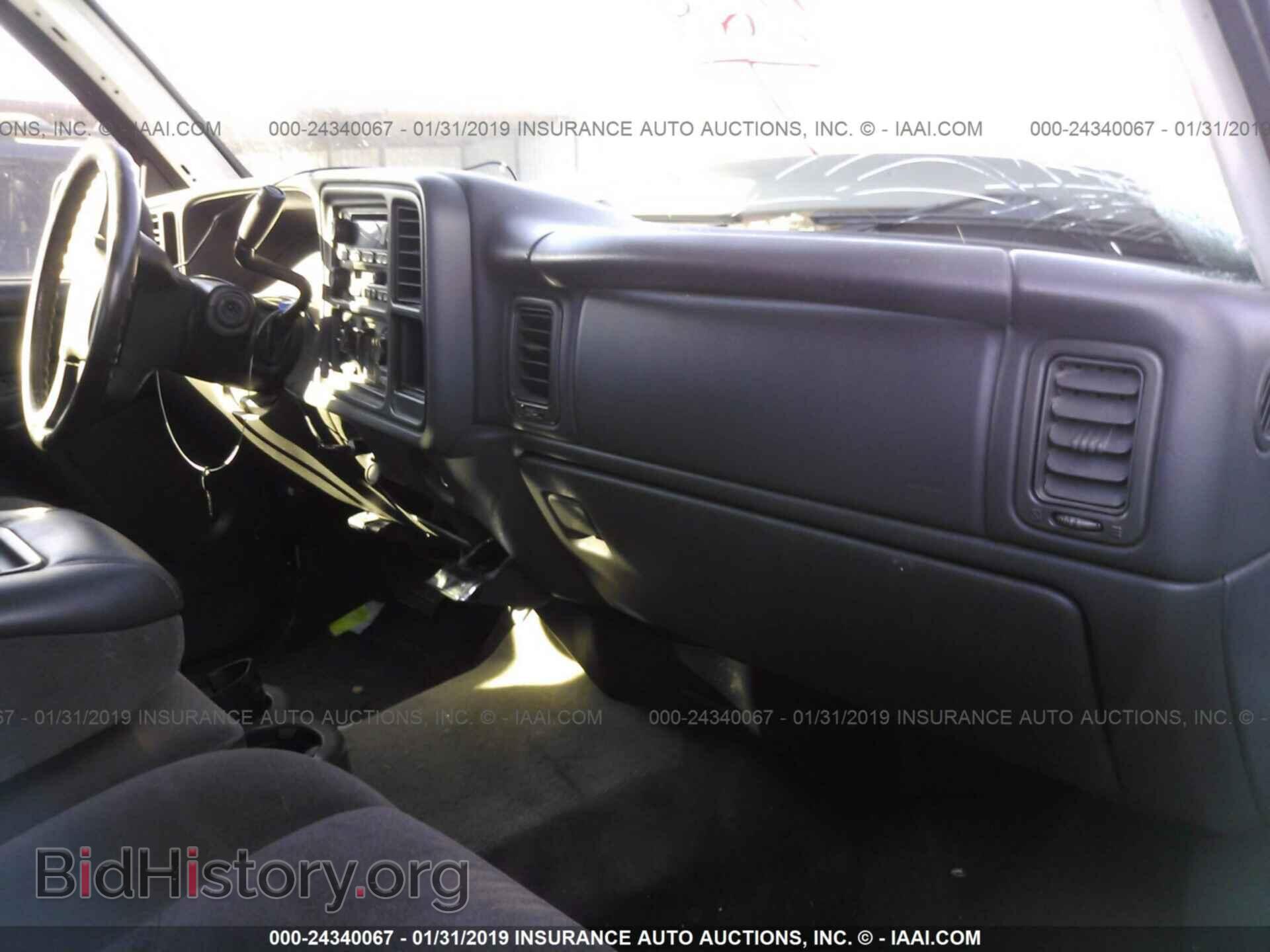 2005 CHEVROLET SILVERADO - VIN: 1GCHC23U15F813548 - Фото 5