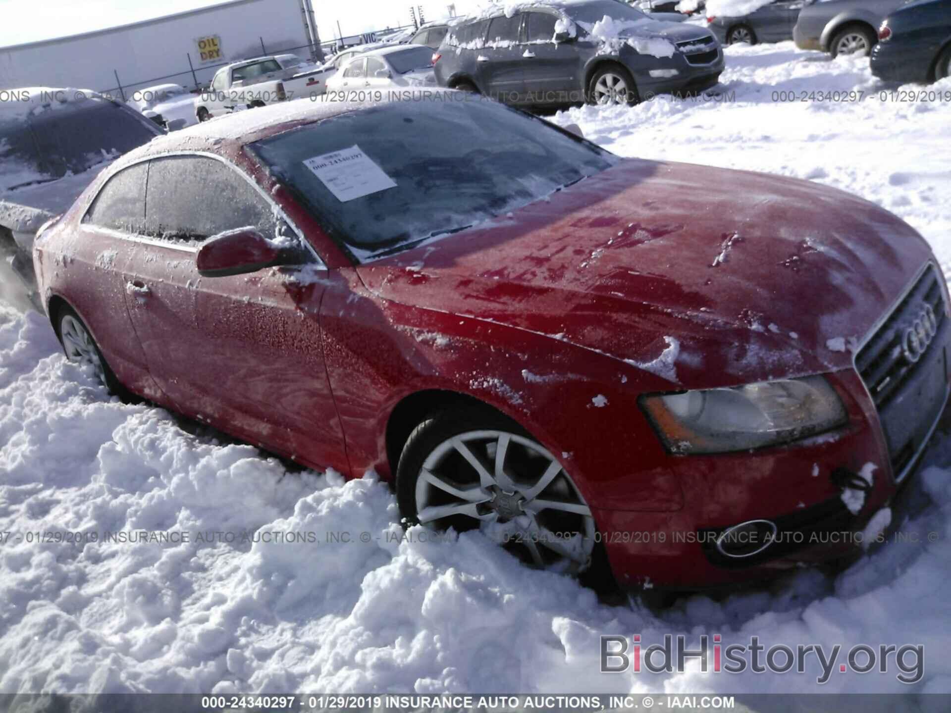 Photo WAUCFAFR8BA015928 - AUDI A5 2011