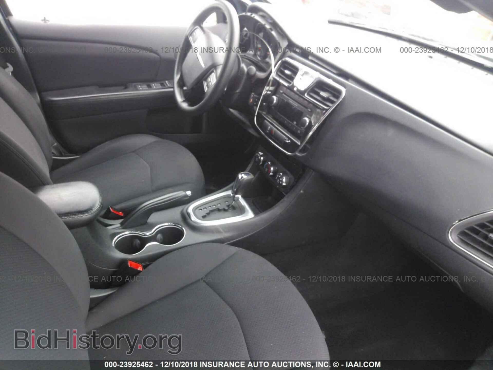 2013 CHRYSLER 200 - VIN: 1C3CCBAB7DN639845 - Фото 5