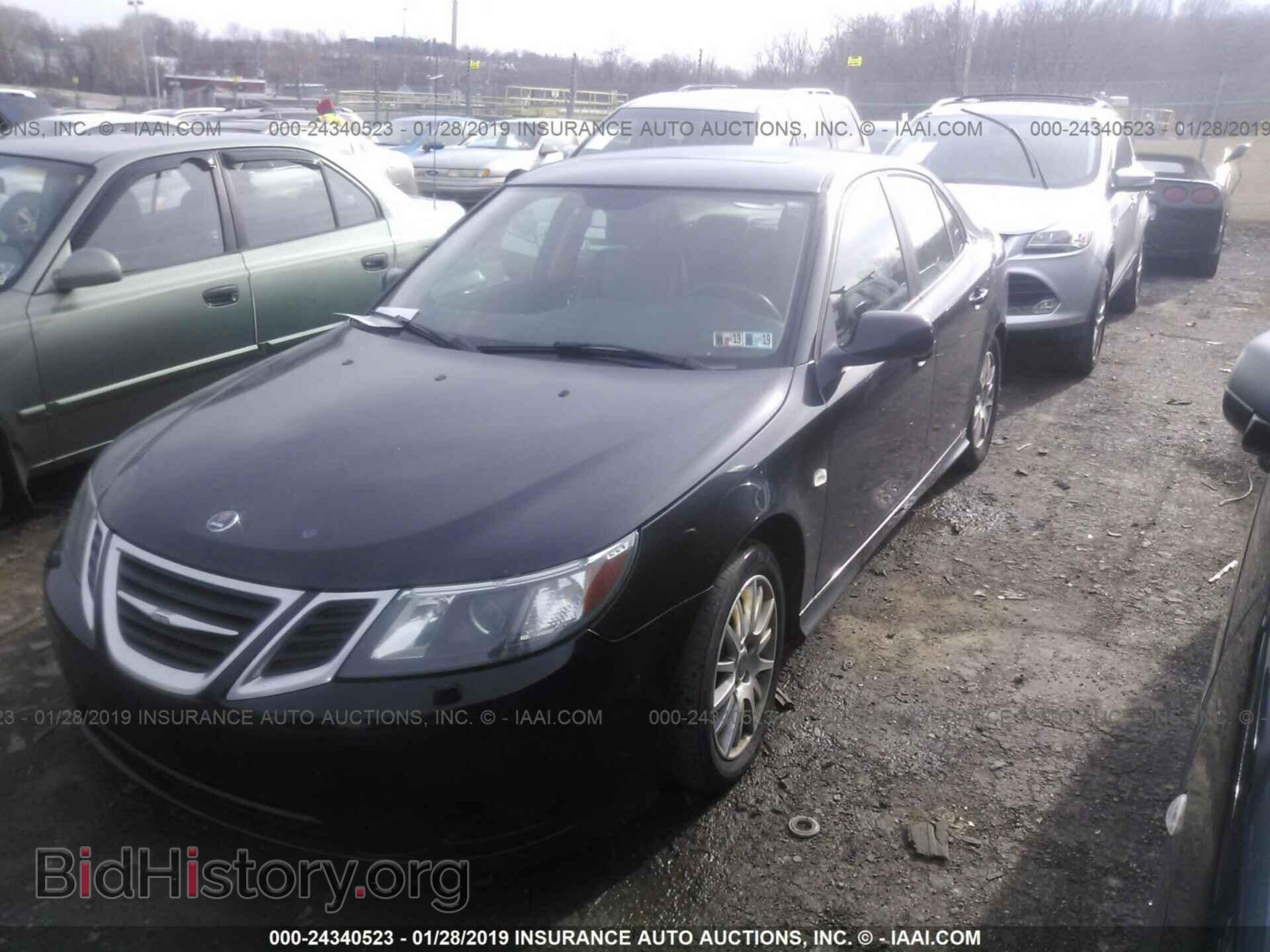 2010 SAAB 9-3 - VIN: YS3FA4CY7A1608635 - Photo 2