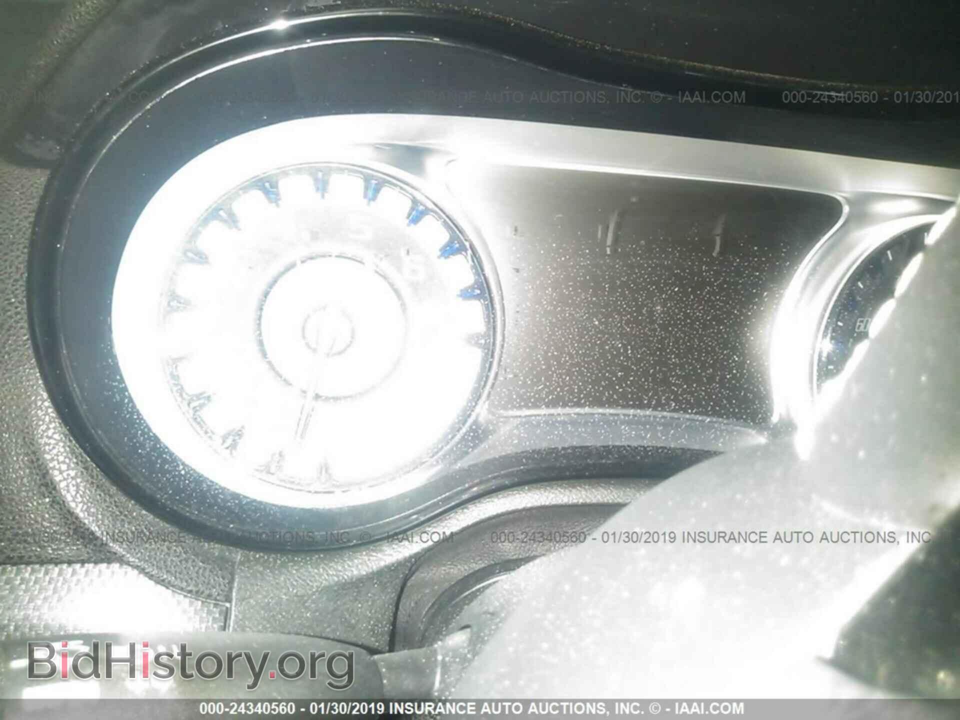 2015 CHRYSLER 300 - VIN: 2C3CCAGG7FH908905 - Photo 7