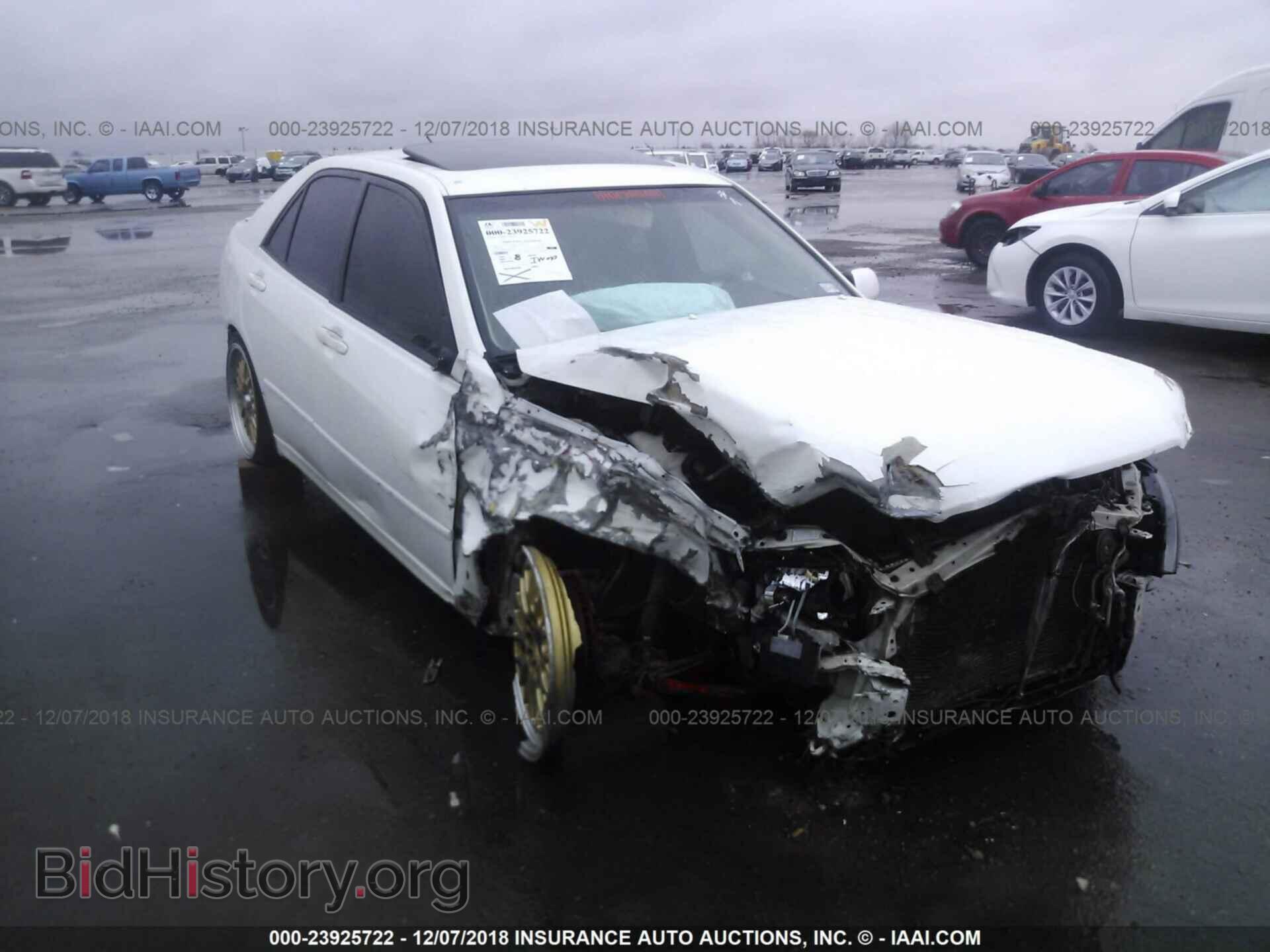 Photo JTHBD182110013381 - LEXUS IS 2001