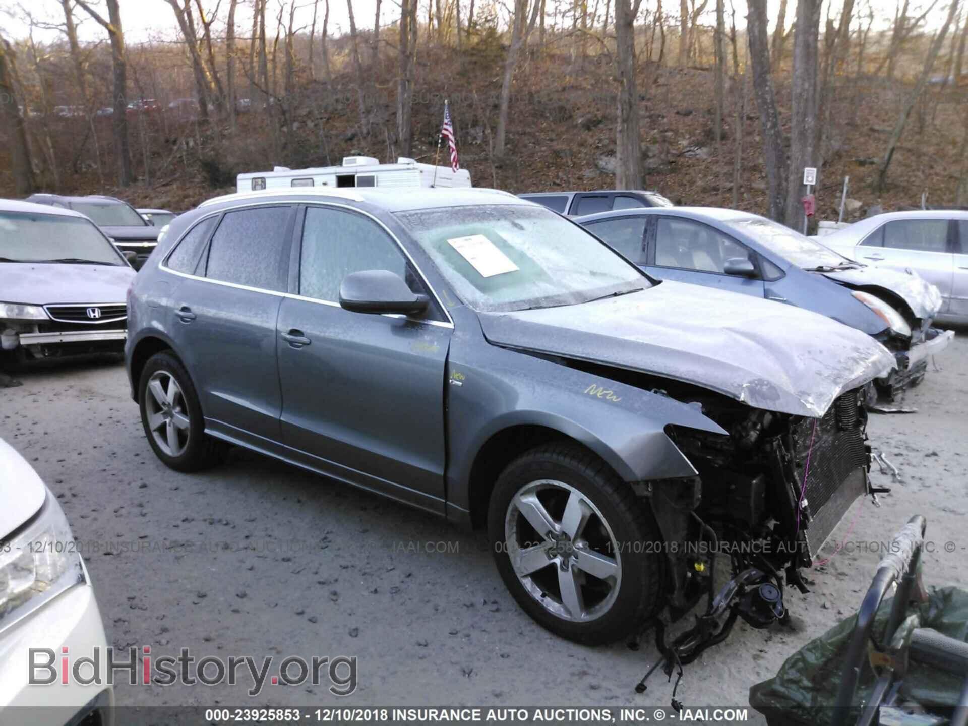 Фотография WA1DKAFPXCA011070 - AUDI Q5 2012