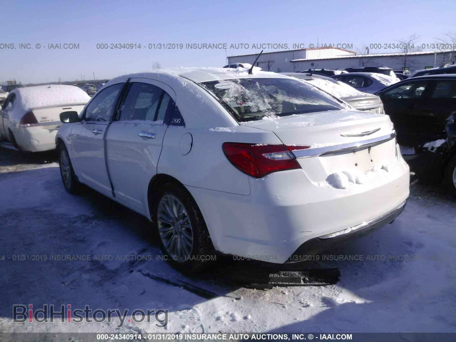 2011 CHRYSLER 200 - VIN: 1C3BC2FB7BN609780 - Фото 3