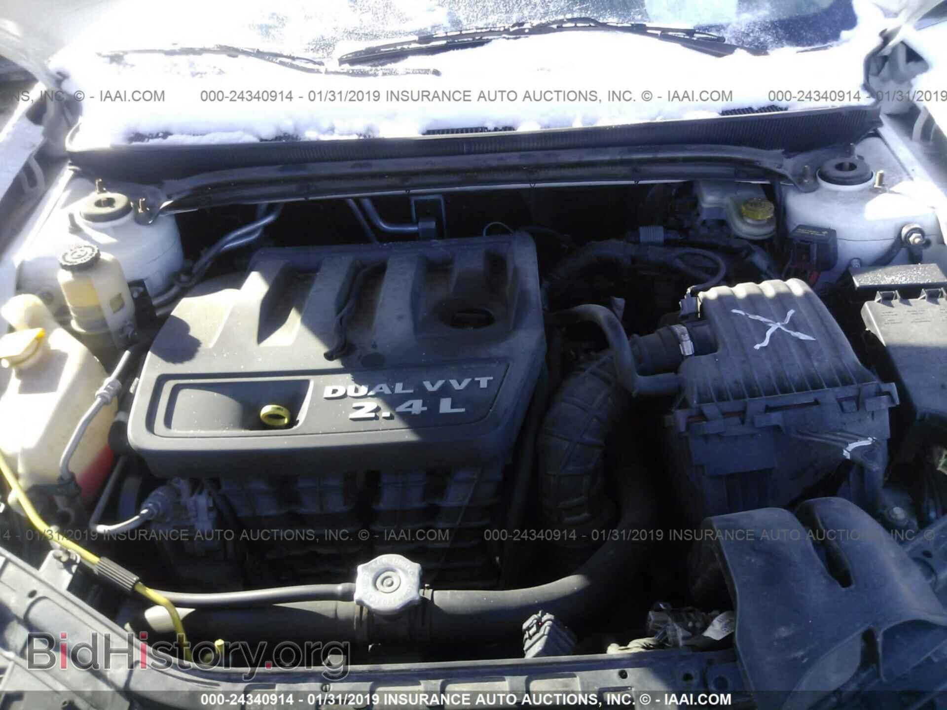 2011 CHRYSLER 200 - VIN: 1C3BC2FB7BN609780 - Фото 10