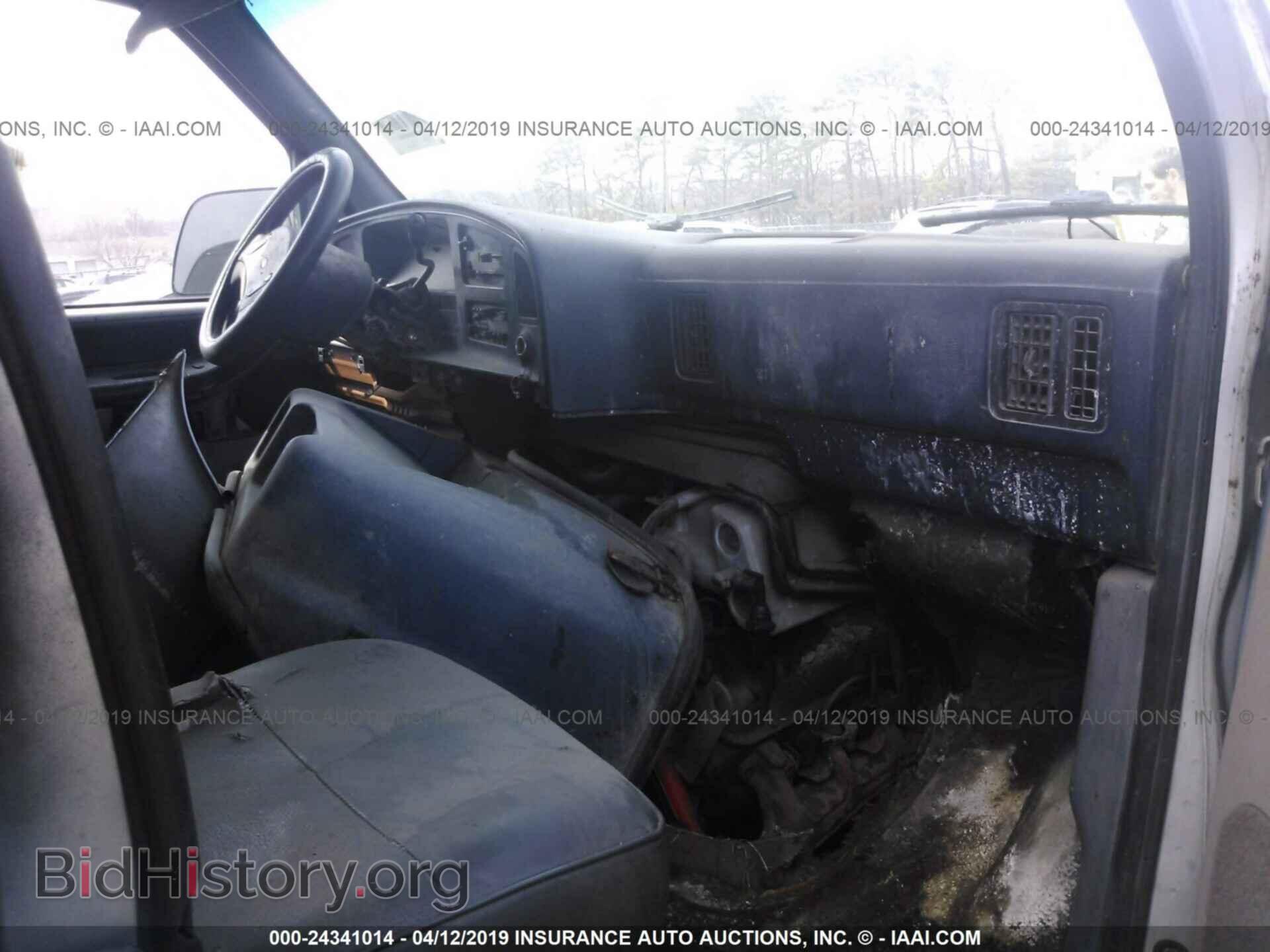 1993 FORD ECONOLINE - VIN: 1FBJS31H5PHA83364 - Photo 5