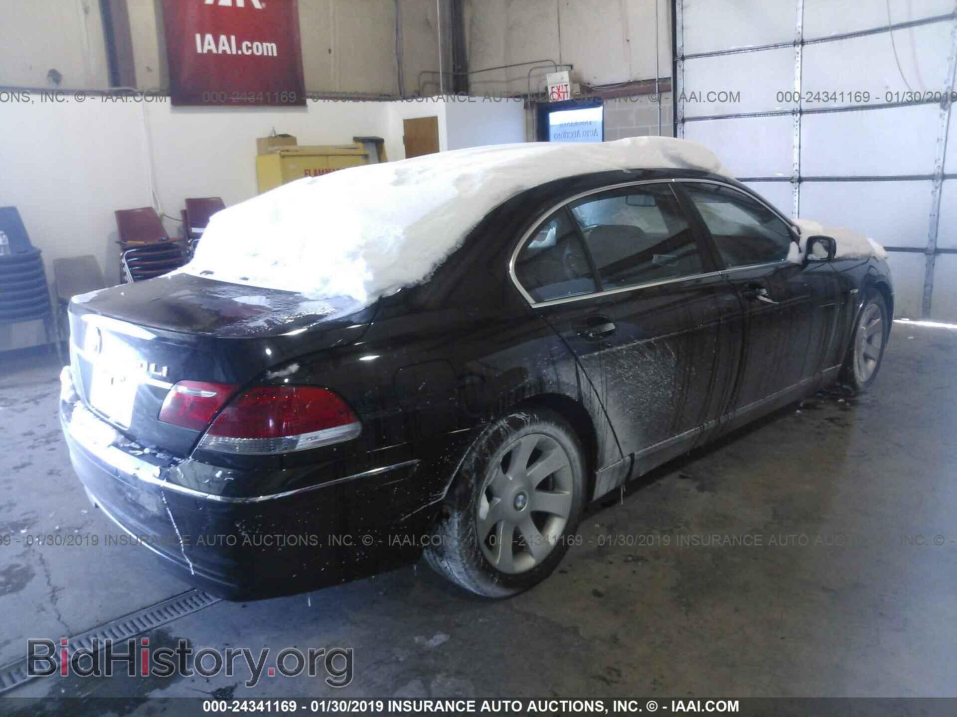 2006 BMW 750 - VIN: WBAHN83576DT62352 - Фото 4