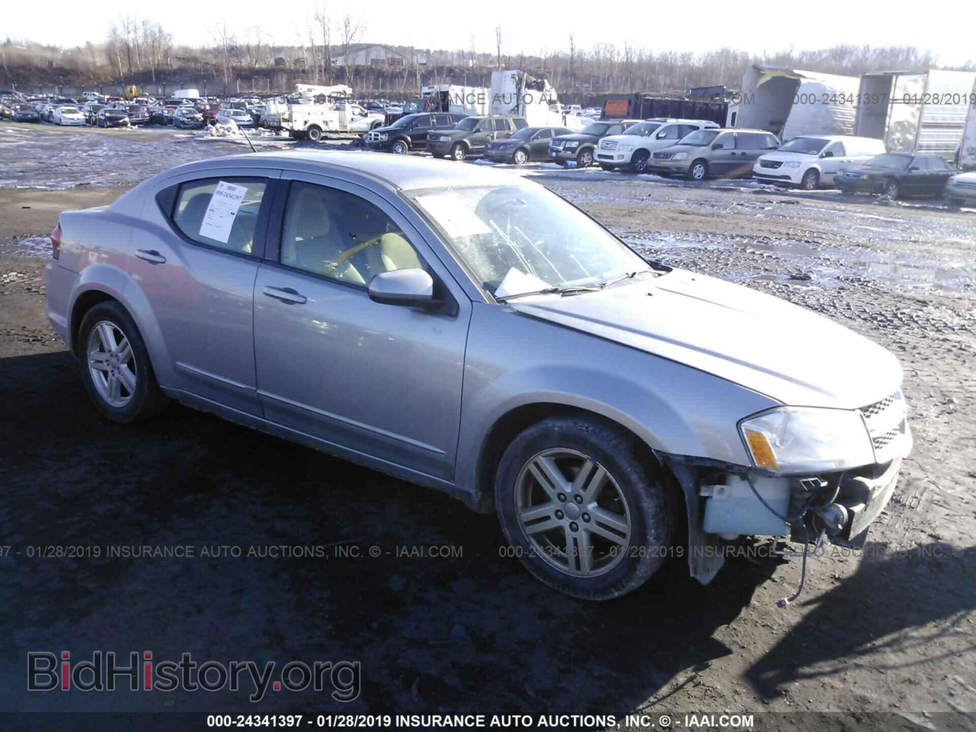 Фотография 1C3CDZCB6DN637085 - DODGE AVENGER 2013