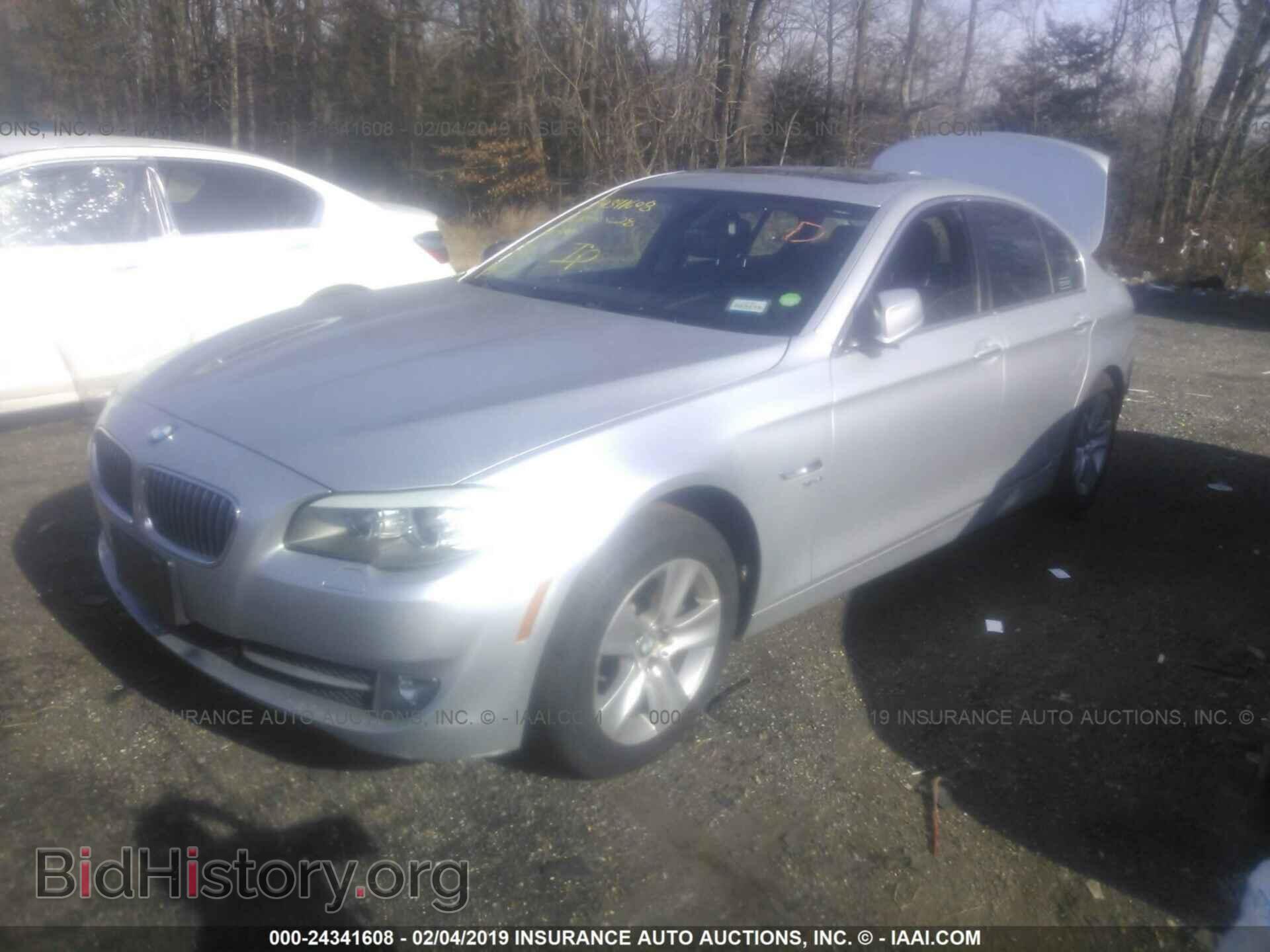2012 BMW 528 - VIN: WBAXH5C59CDW07987 - Фото 2