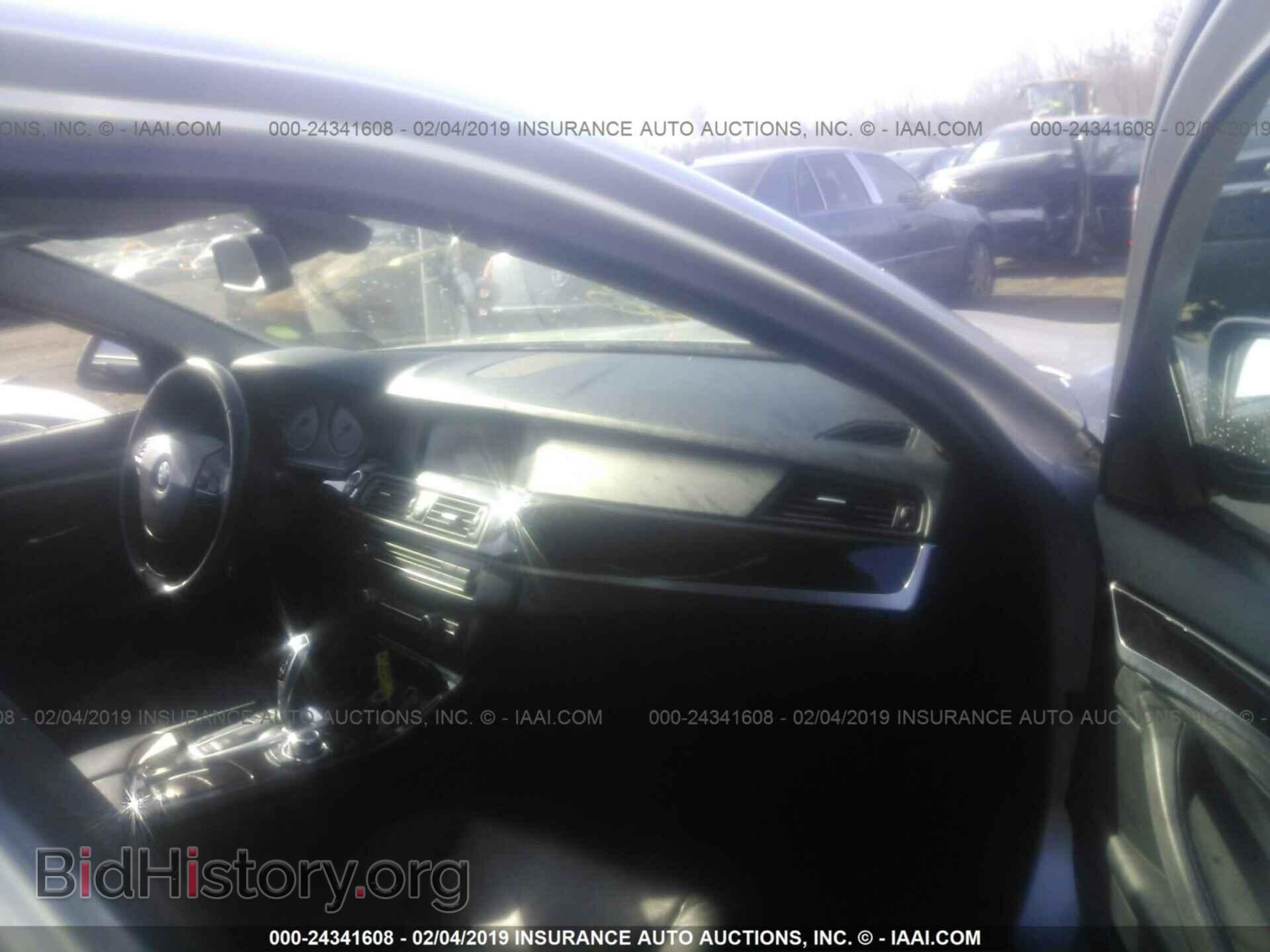 2012 BMW 528 - VIN: WBAXH5C59CDW07987 - Фото 5