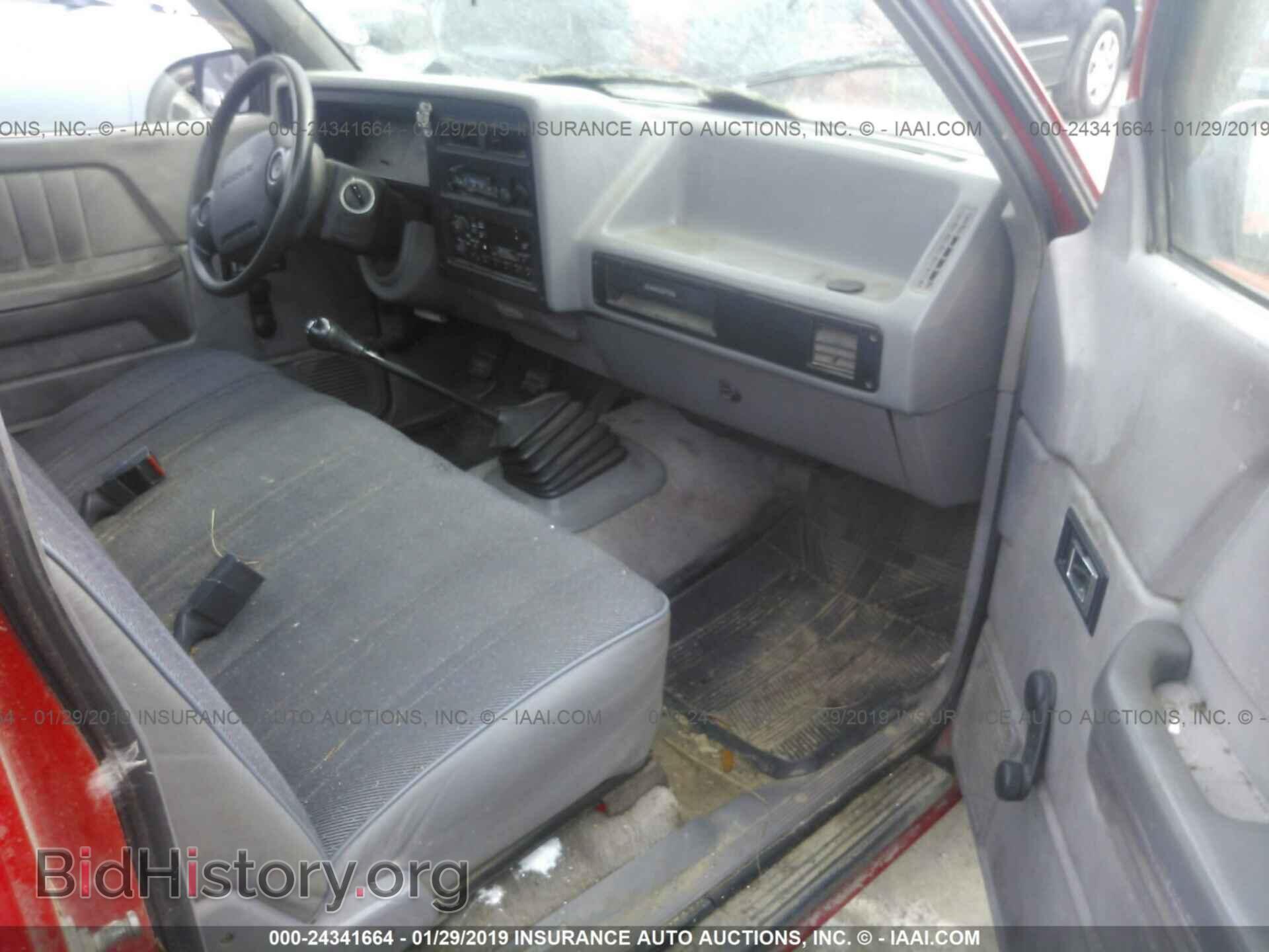 1996 DODGE DAKOTA - VIN: 1B7FL26X4TW710196 - Фото 5